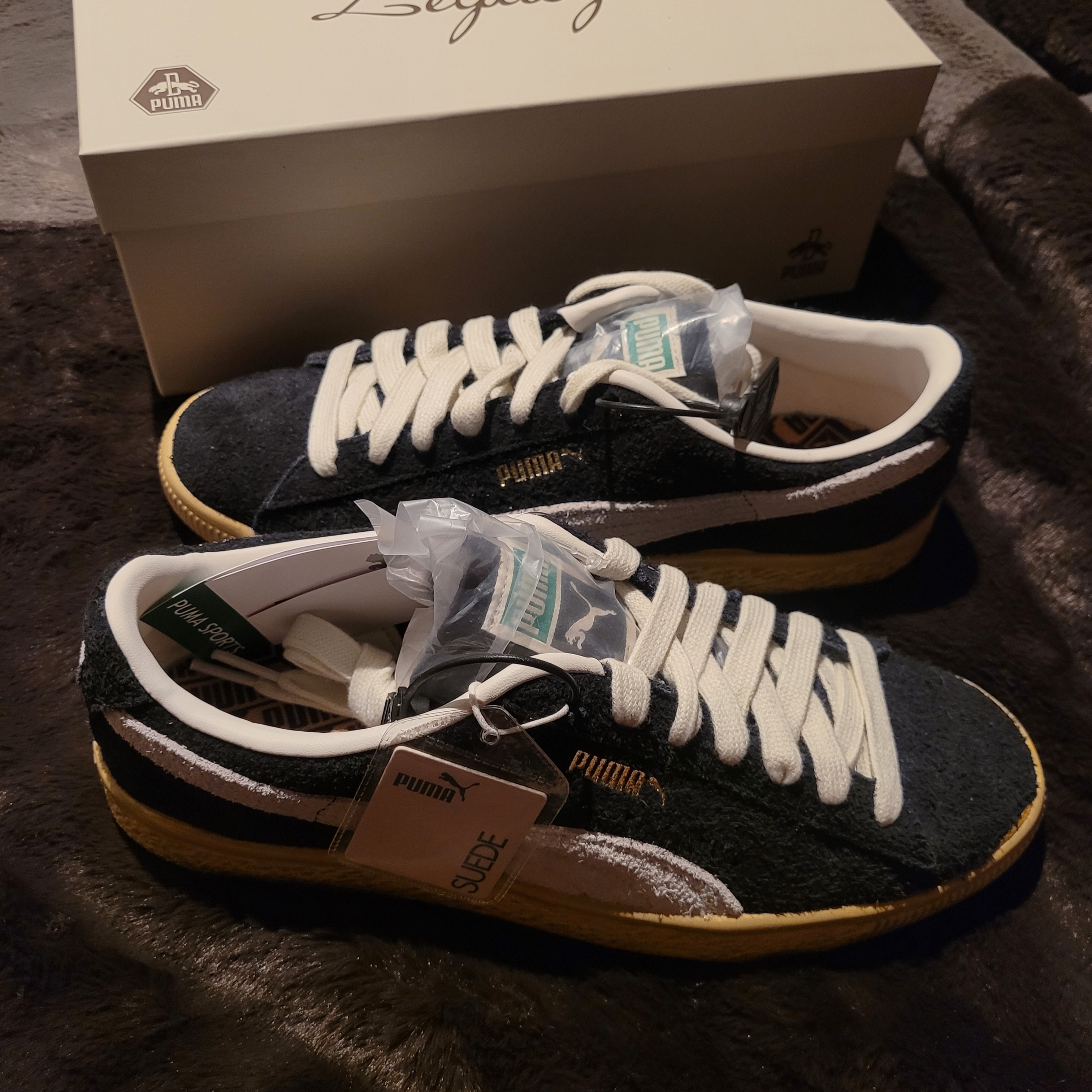 Puma Suede VTG The Never Worn Black 착용 스타일