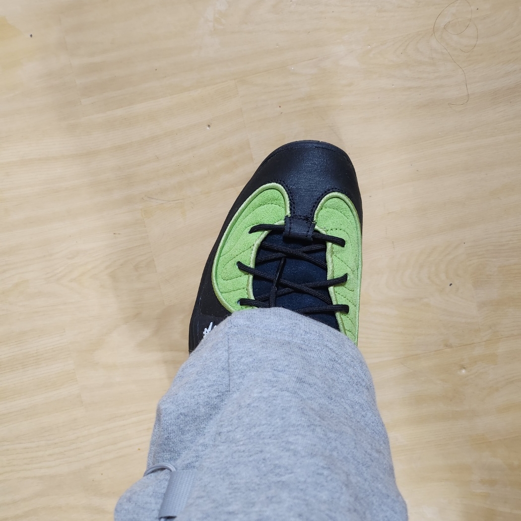 Nike x Stussy Air Penny II Vivid Green and Black 착용 스타일 - 4