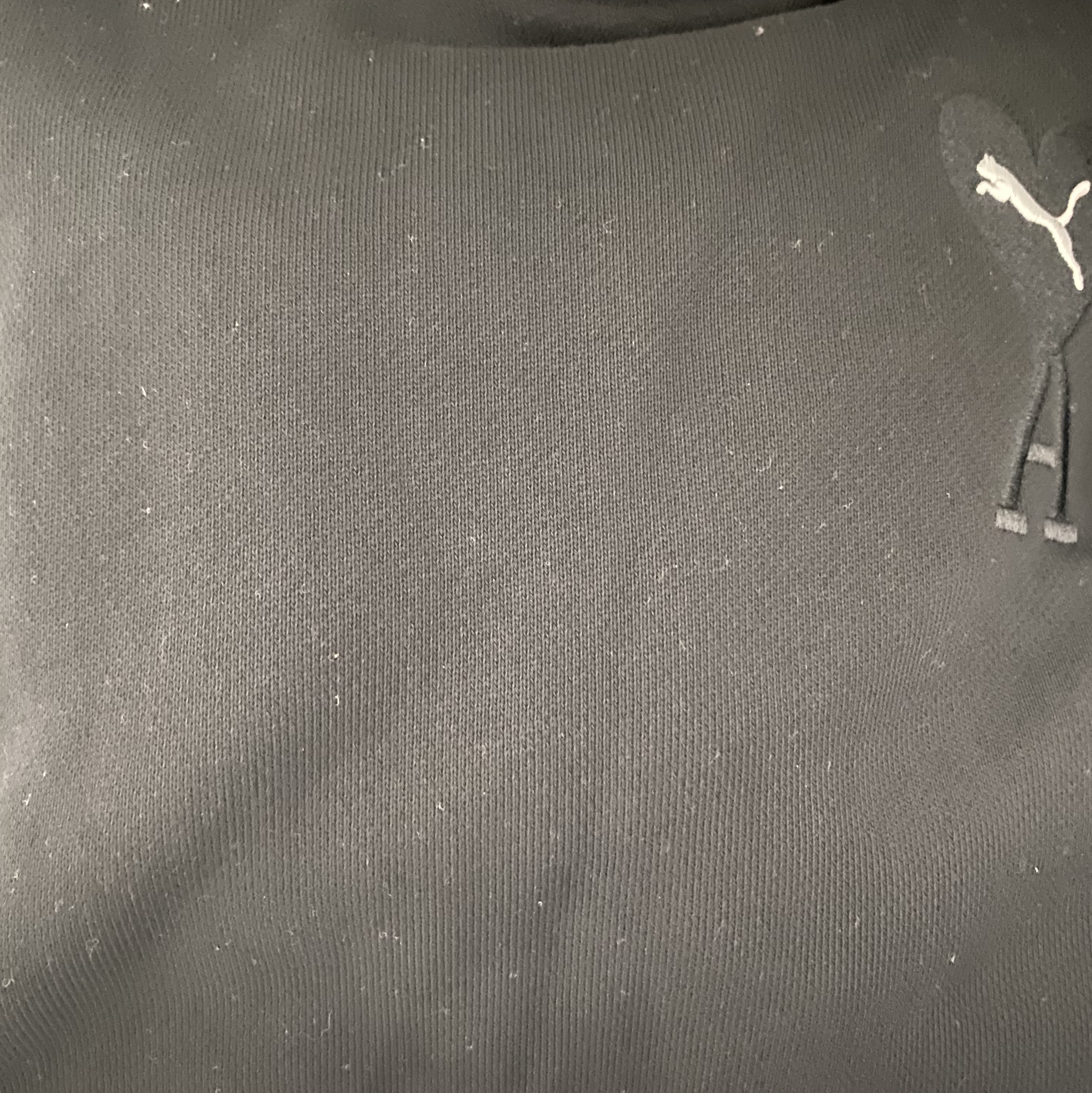 Puma x AMI Hoodie Black 착용 스타일