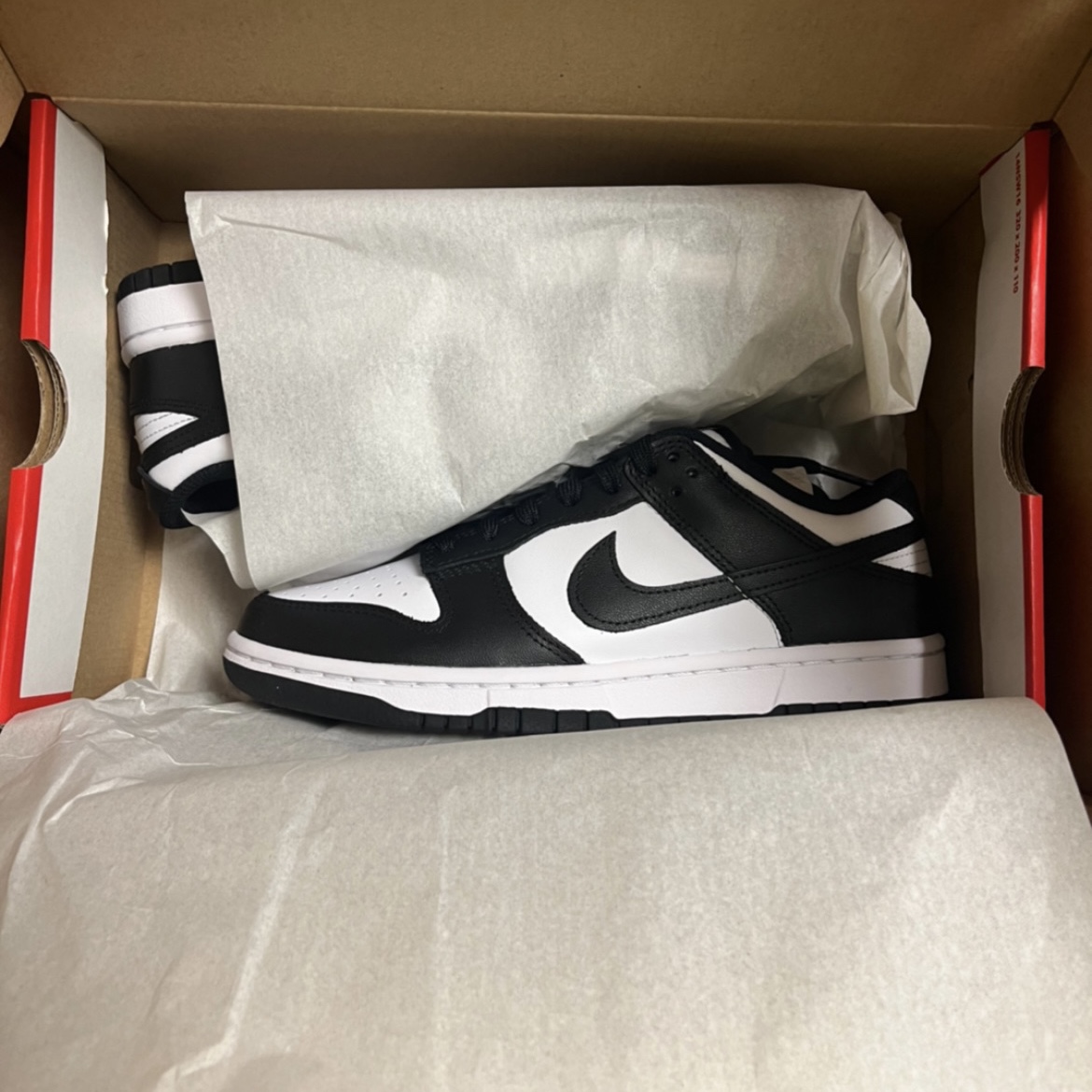 (W) Nike Dunk Low Black 착용 스타일