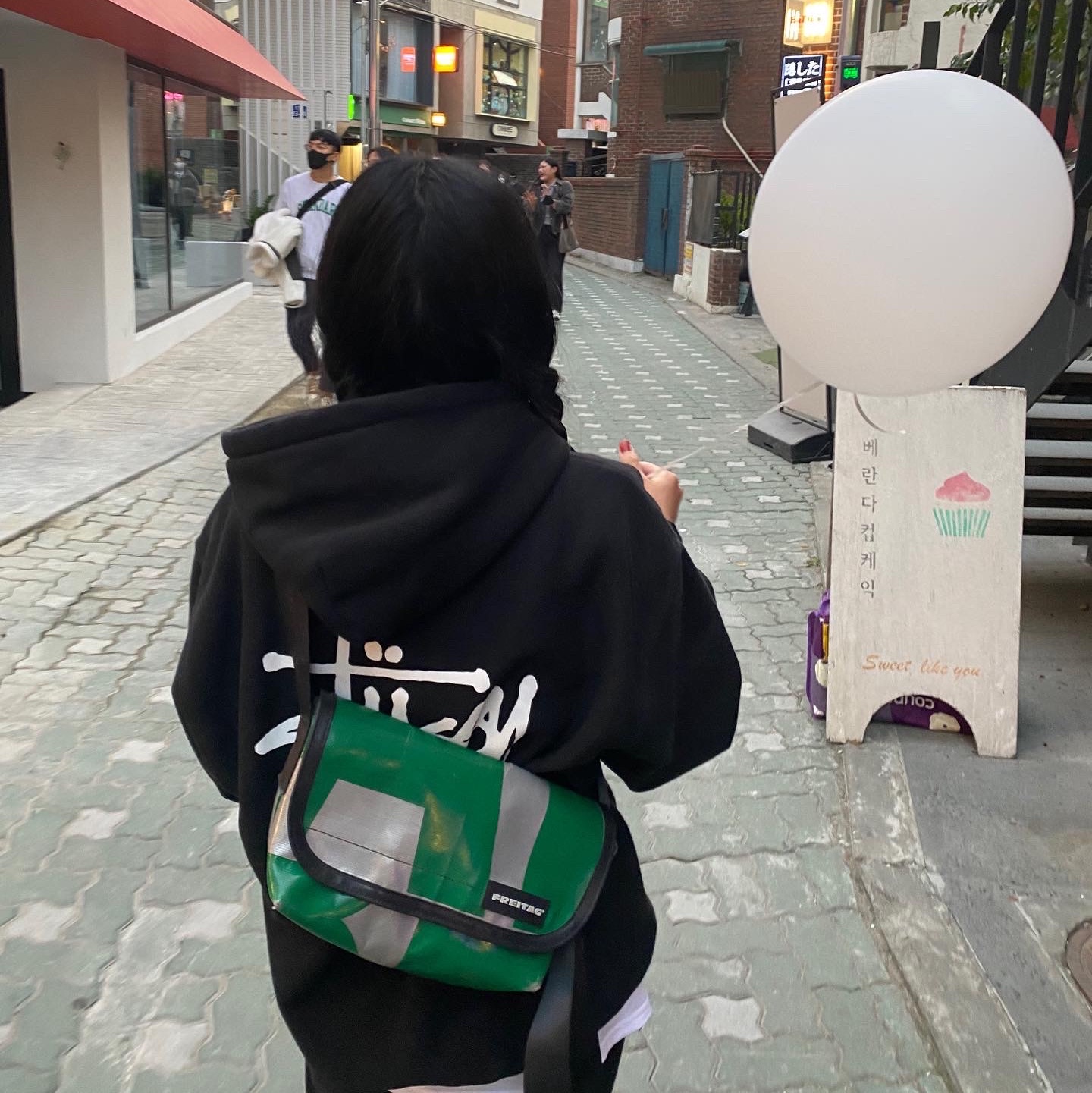 Stussy Basic Stussy Hoodie Black 2022 착용 스타일