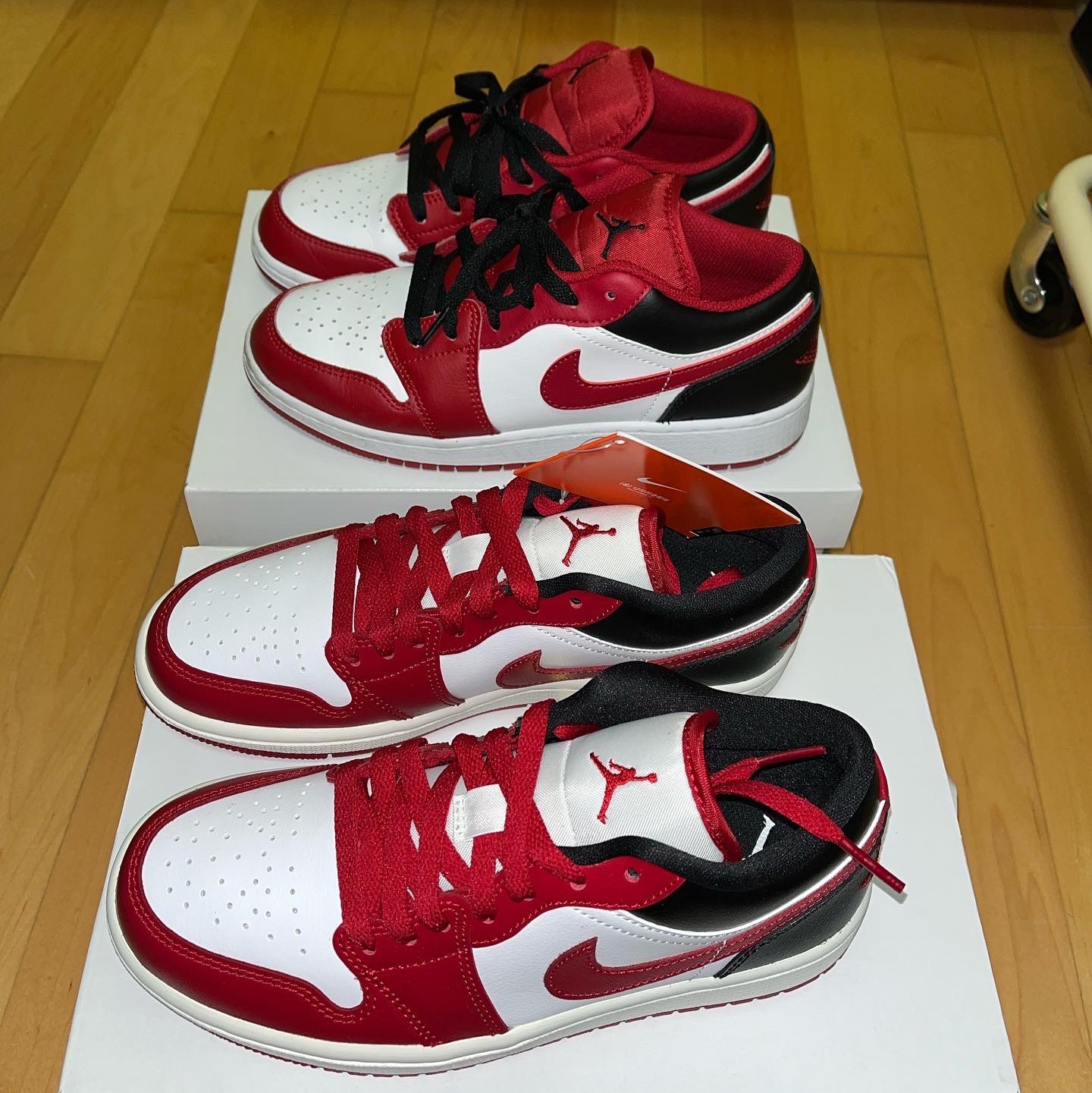 (W) Jordan 1 Low White Gym Red, (GS) Jordan 1 Low White Gym Red Black 착용 스타일