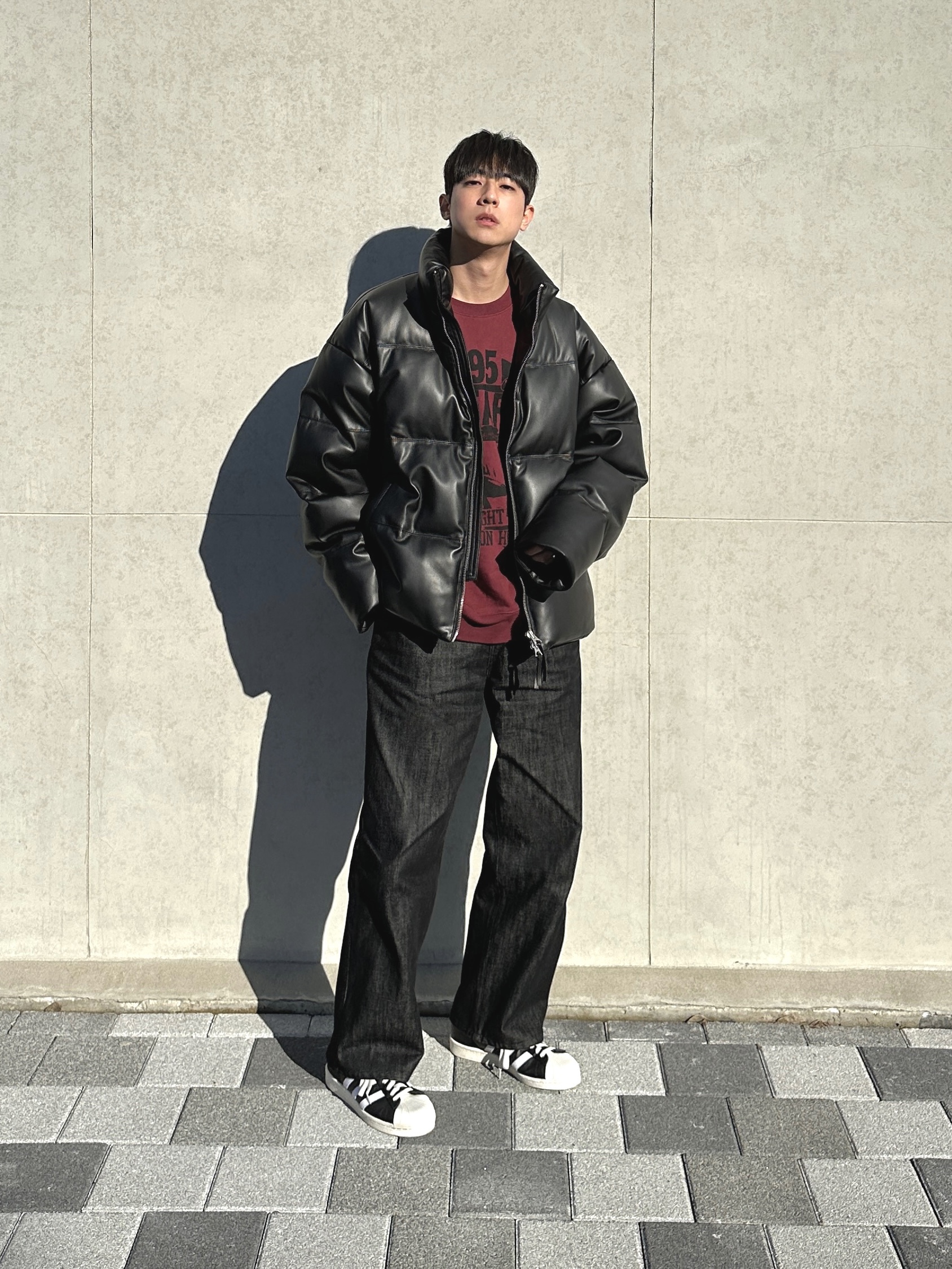 Adidas Superstar 82 FI Core Black 착용 스타일 - 1