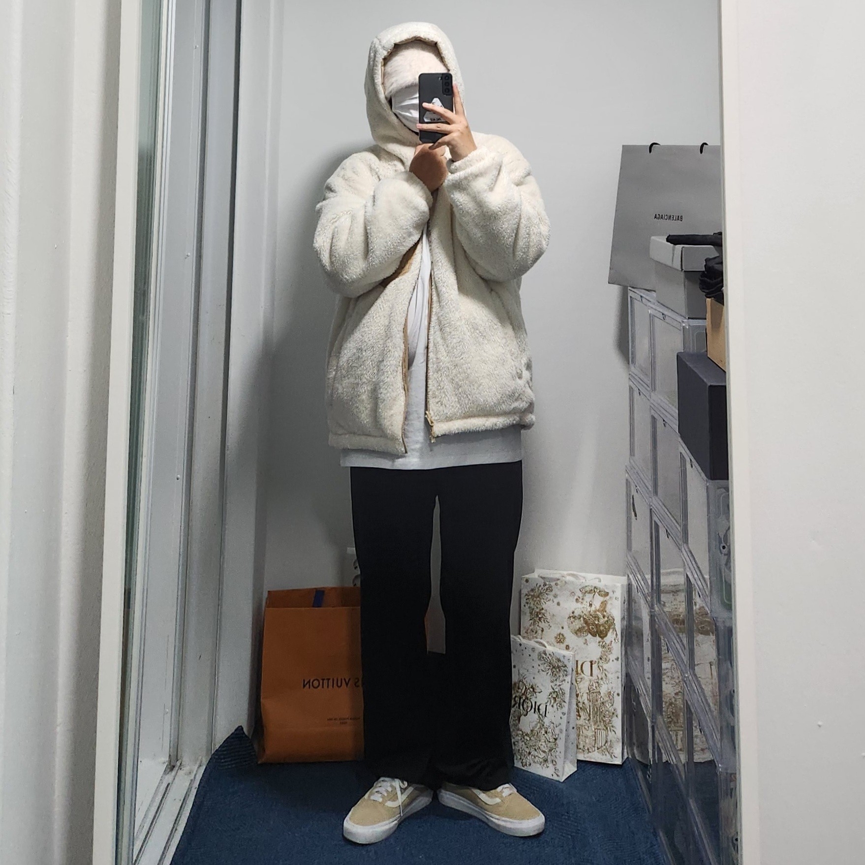 Jordan 1 x Travis Scott x Fragment Retro Low OG SP Military Blue, Nike x Kasina Dunk Low 80's Bus 착용 스타일 - 2