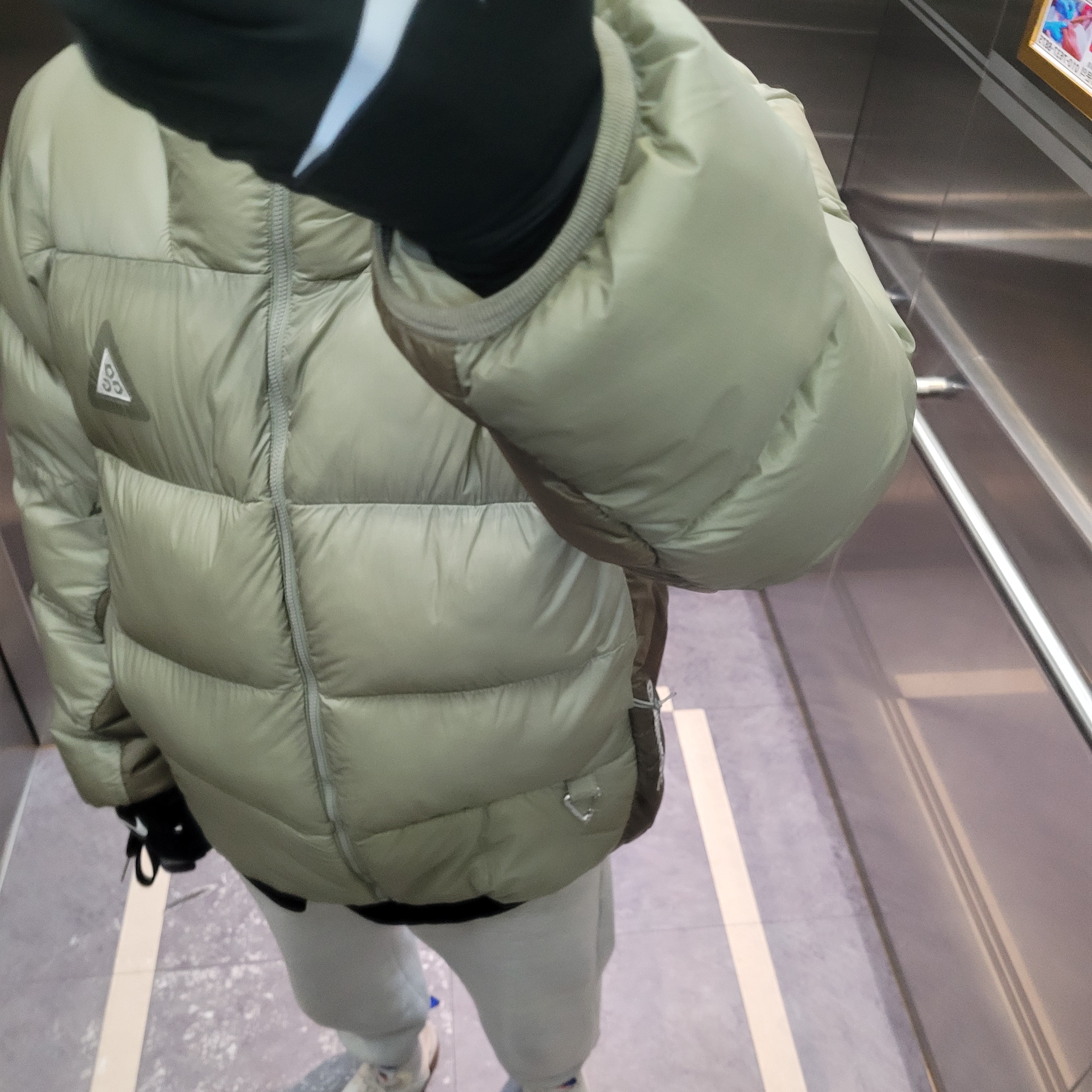 Nike x Tom Sachs General Purpose Shoe Light Cream, Nike ACG Therma-Fit ADV Lunar Lake Puffer Jacket Light Army - US/EU 착용 스타일