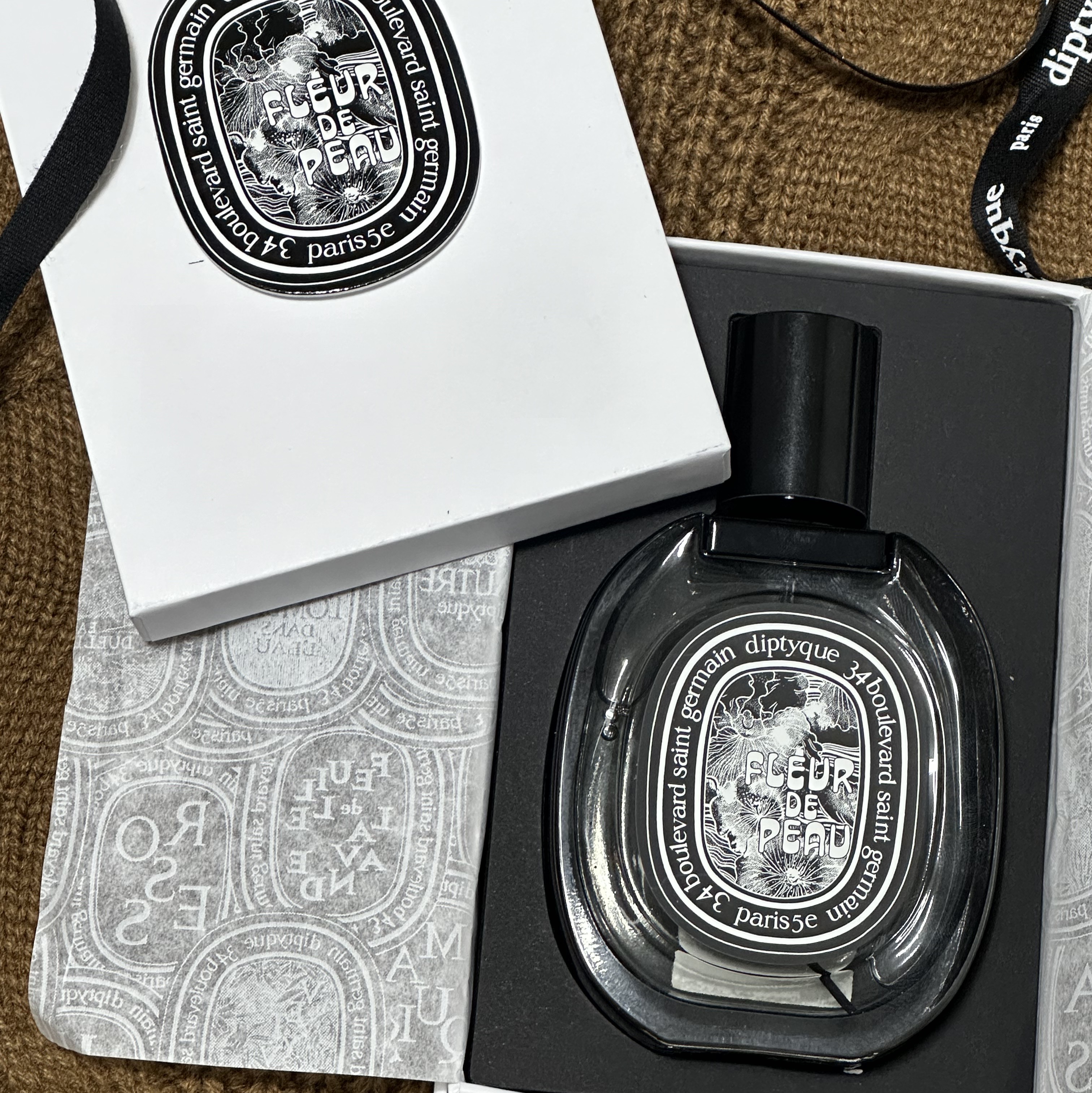 Diptyque Fleur De Peau Eau De Parfum 75ml 착용 스타일