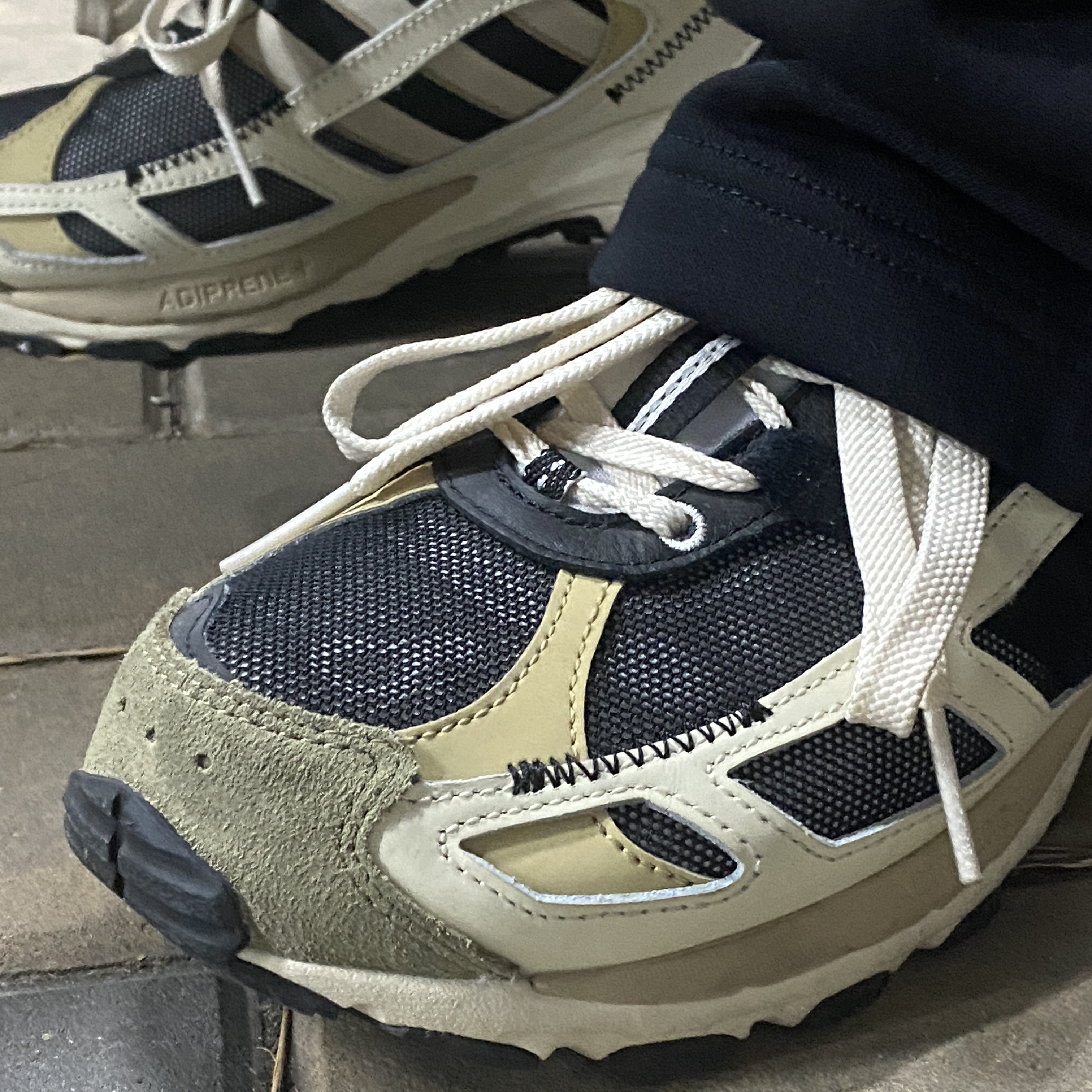 Adidas x Song for the Mute Shadowturf Core Black 착용 스타일 - 2