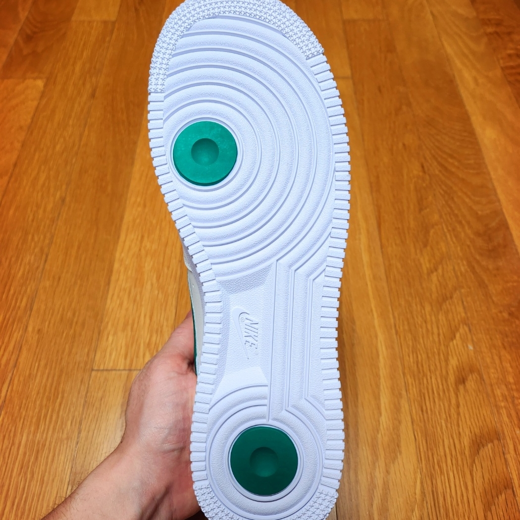 Nike Air Force 1 '07 LV8 40th Anniversary Join Forces Sail Malachite 착용 스타일 - 4