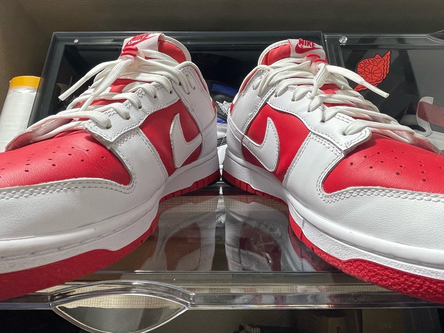 Nike Dunk Low Retro Championship Red 착용 스타일 - 4
