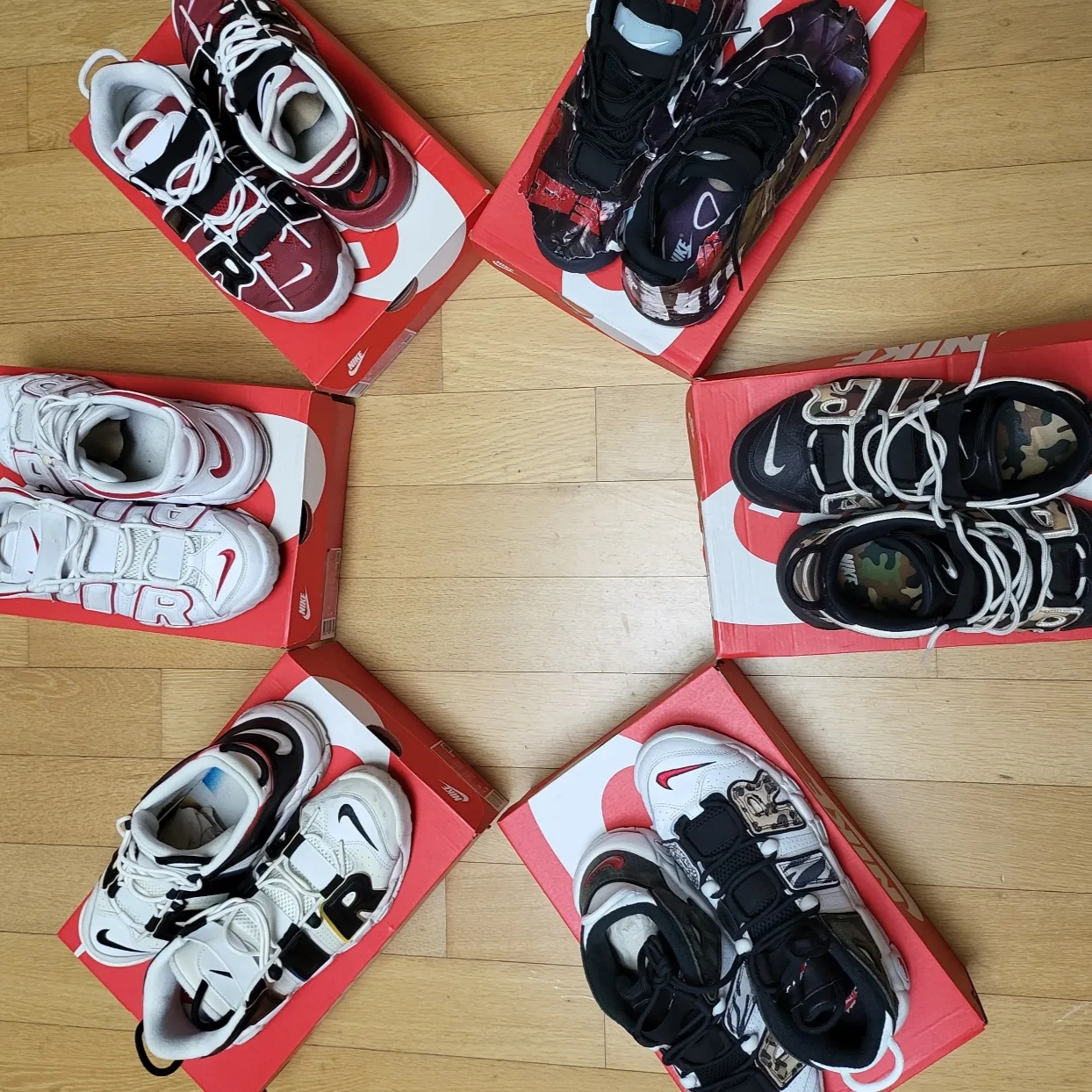 Nike Air More Uptempo 96 Bulls 2021, Nike Air More Uptempo White Varsity Red 2018 착용 스타일