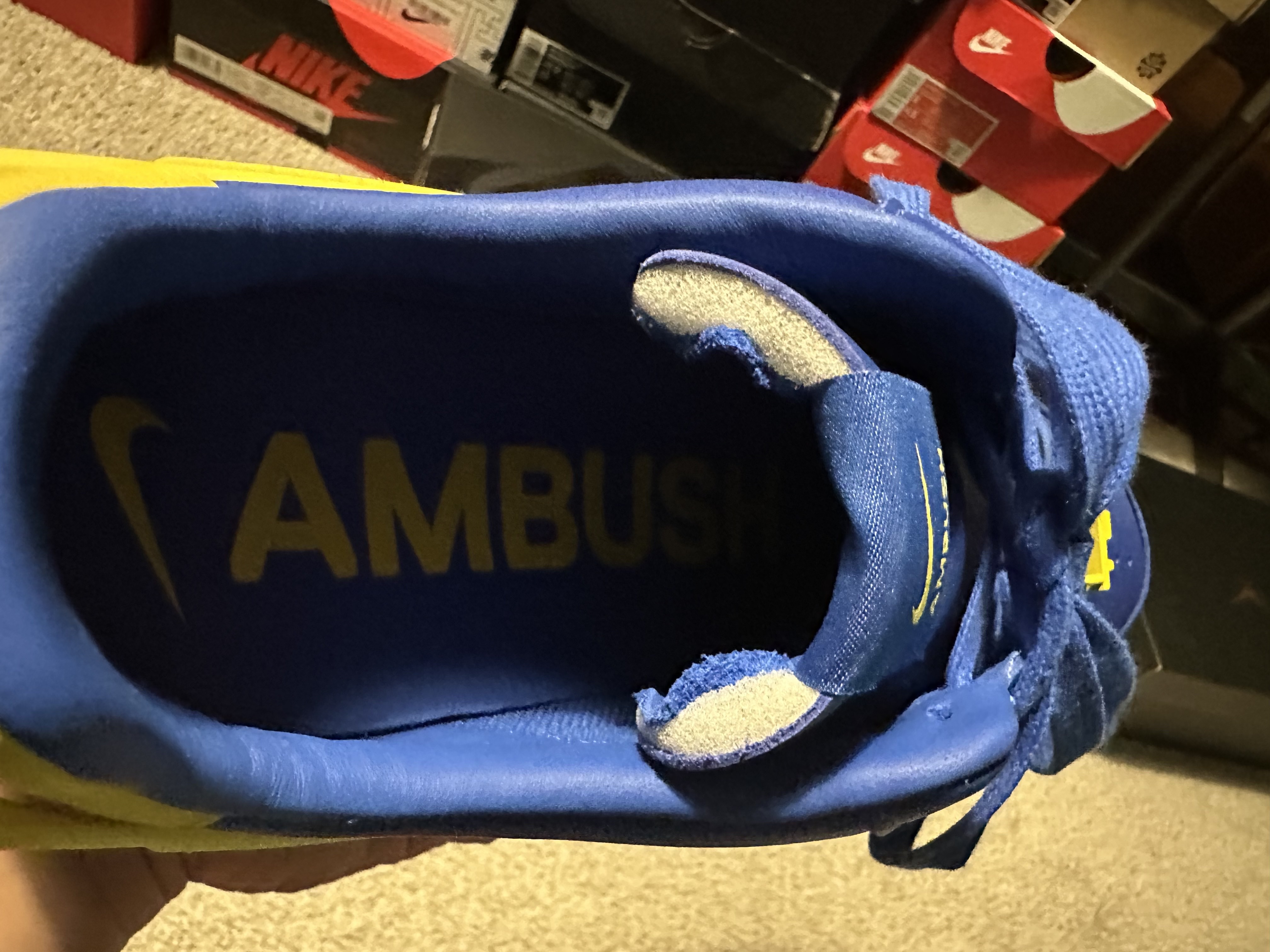 Nike x Ambush Air Force 1 Low SP Game Royal and Vivid Sulfur 착용 스타일 - 4