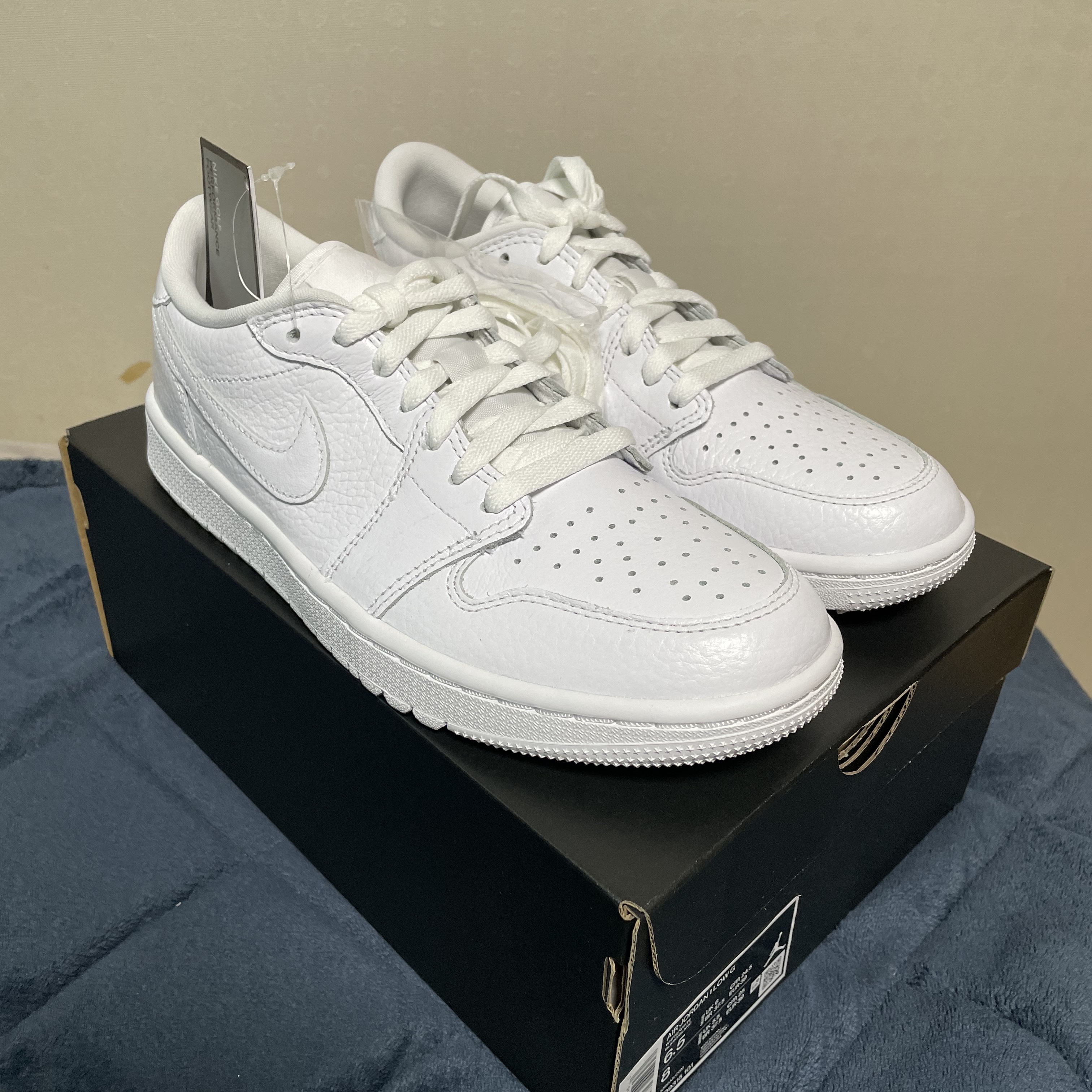 Jordan 1 Low Golf Triple White 착용 스타일