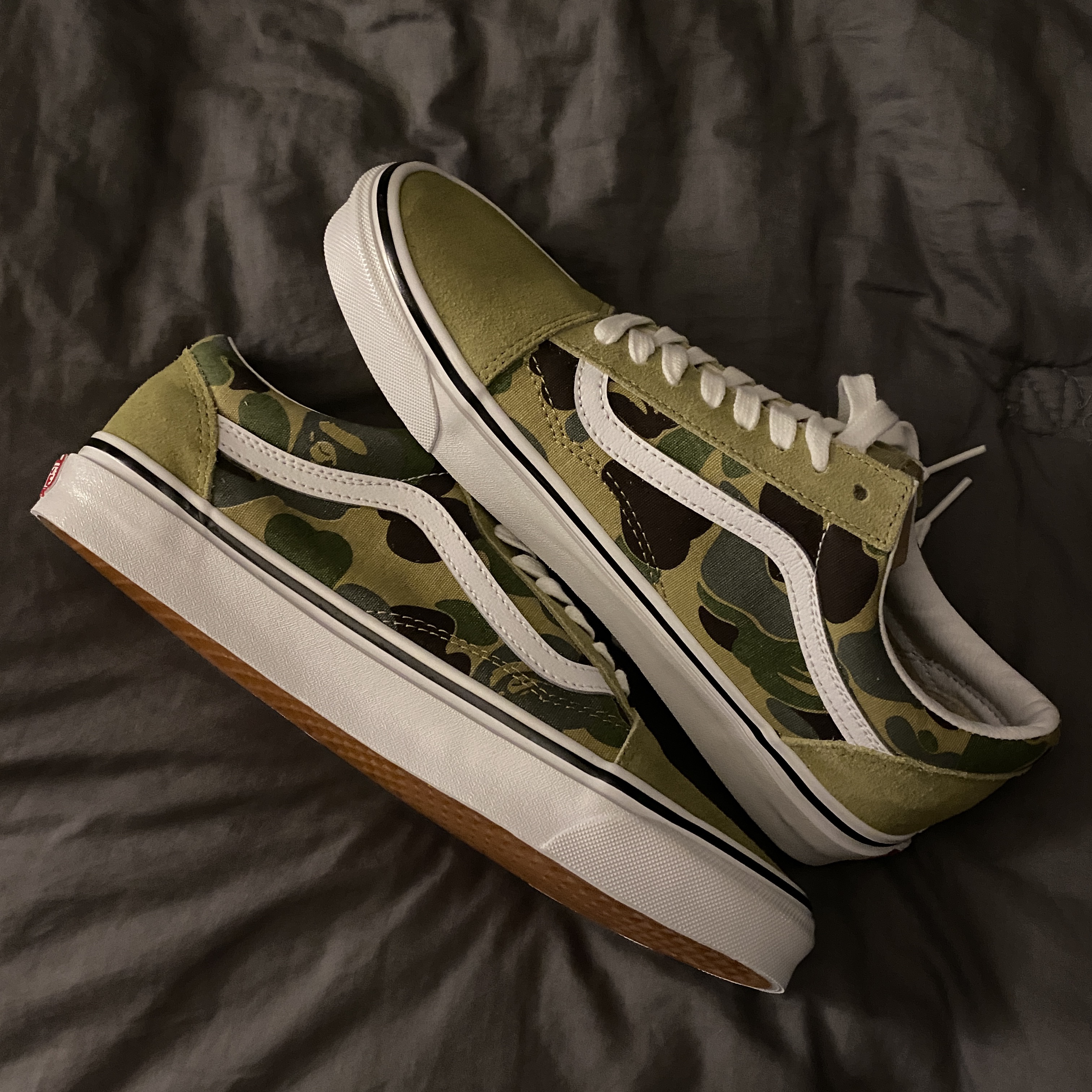 Vans x BAPE Old Skool 36 DX ABC Camo 착용 스타일