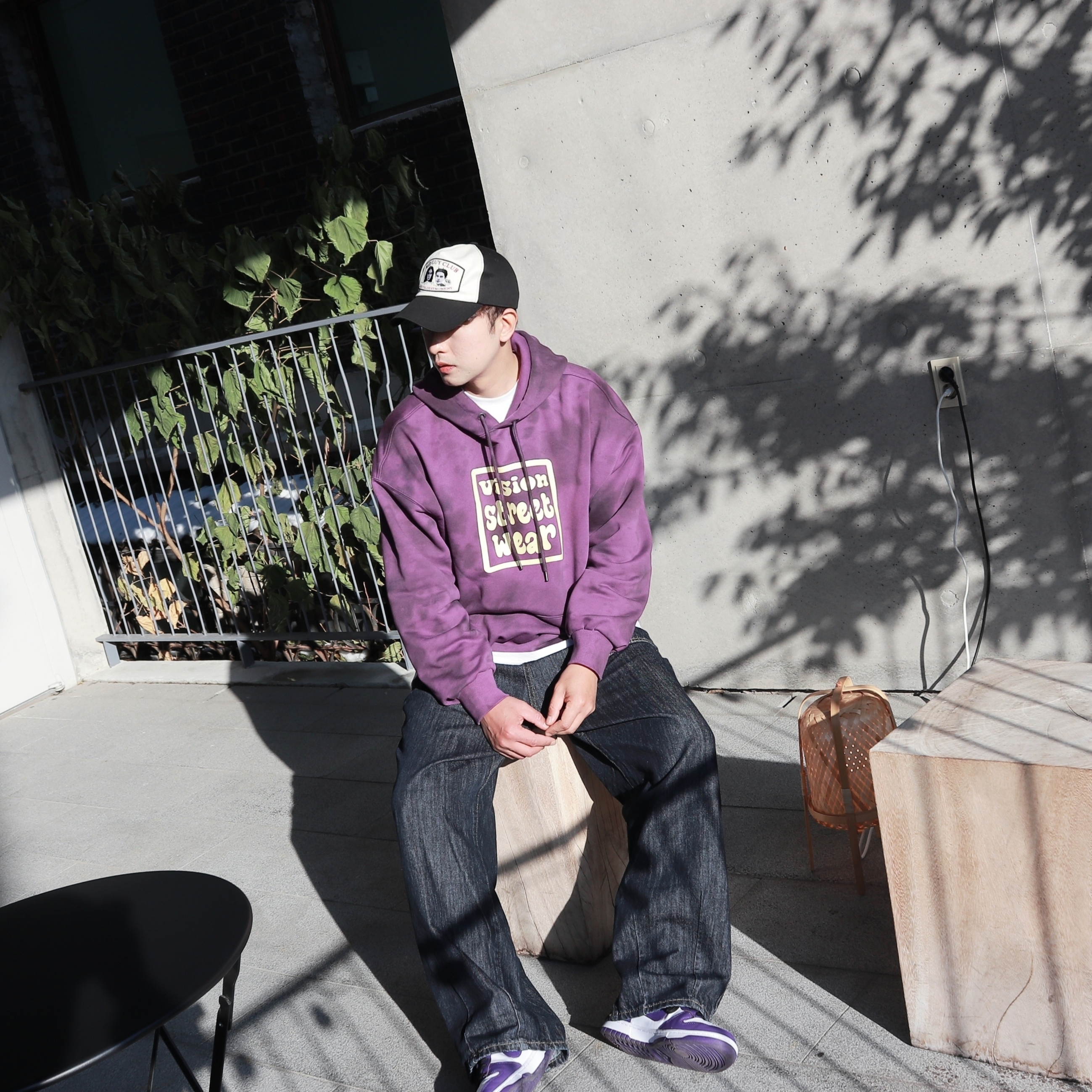 Nike Dunk Low Retro Championship Court Purple 착용 스타일 - 3