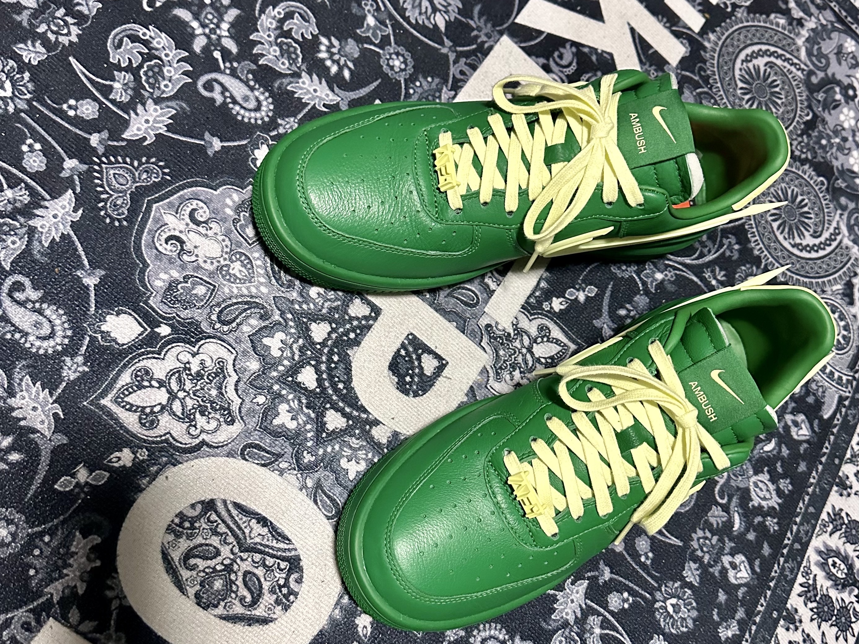 Nike x Ambush Air Force 1 Low SP Pine Green and Citron 착용 스타일