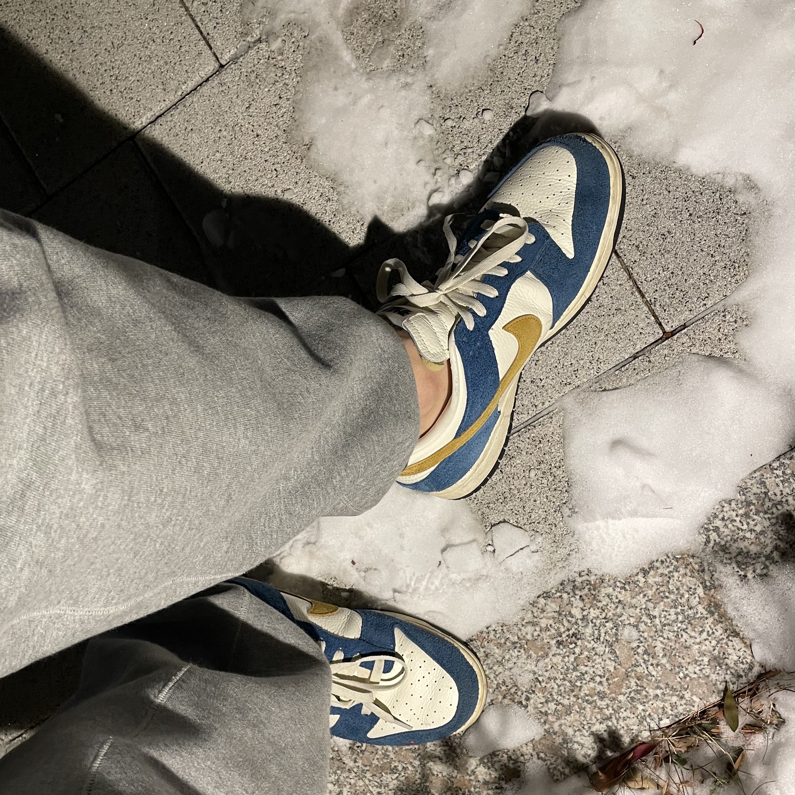 Nike x Kasina Dunk Low 80's Bus 착용 스타일