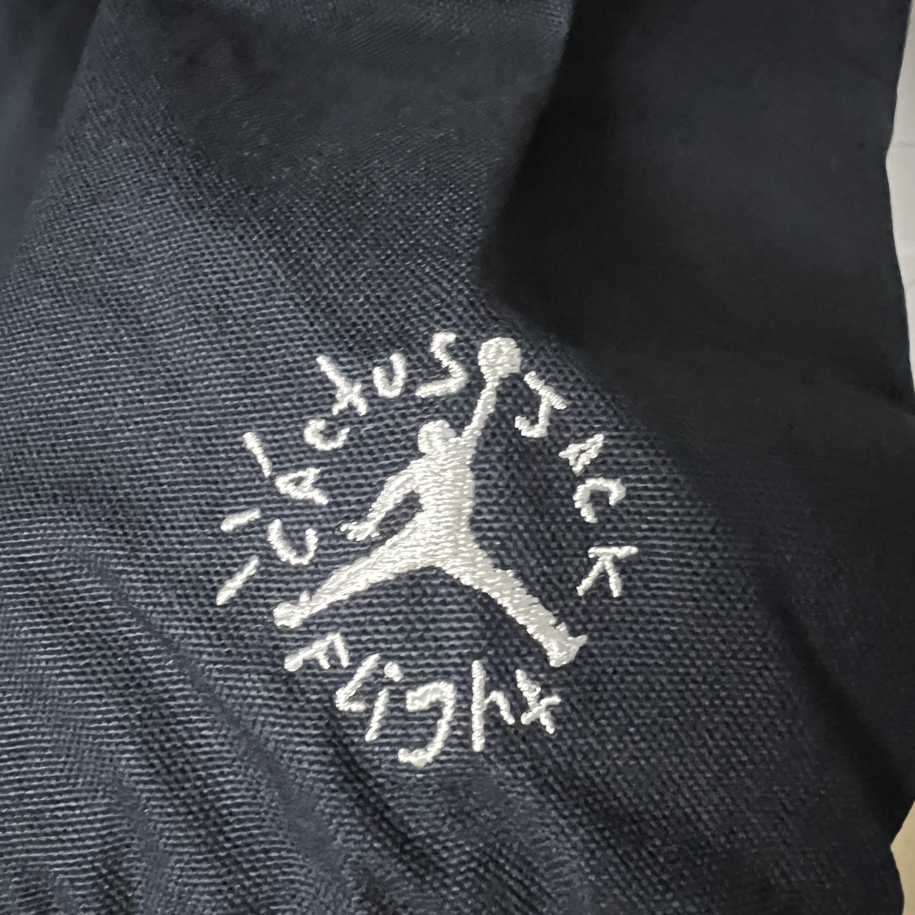 Jordan x Travis Scott Woven Jacket Black - Asia, Jordan x Travis Scott Woven Jacket Black - US/EU 착용 스타일 - 4