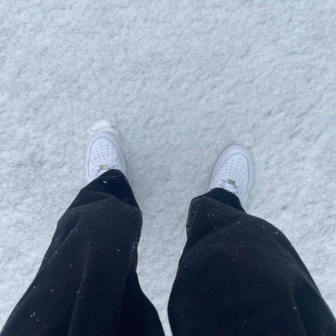 Nike Air Force 1 '07 Low White 착용 스타일