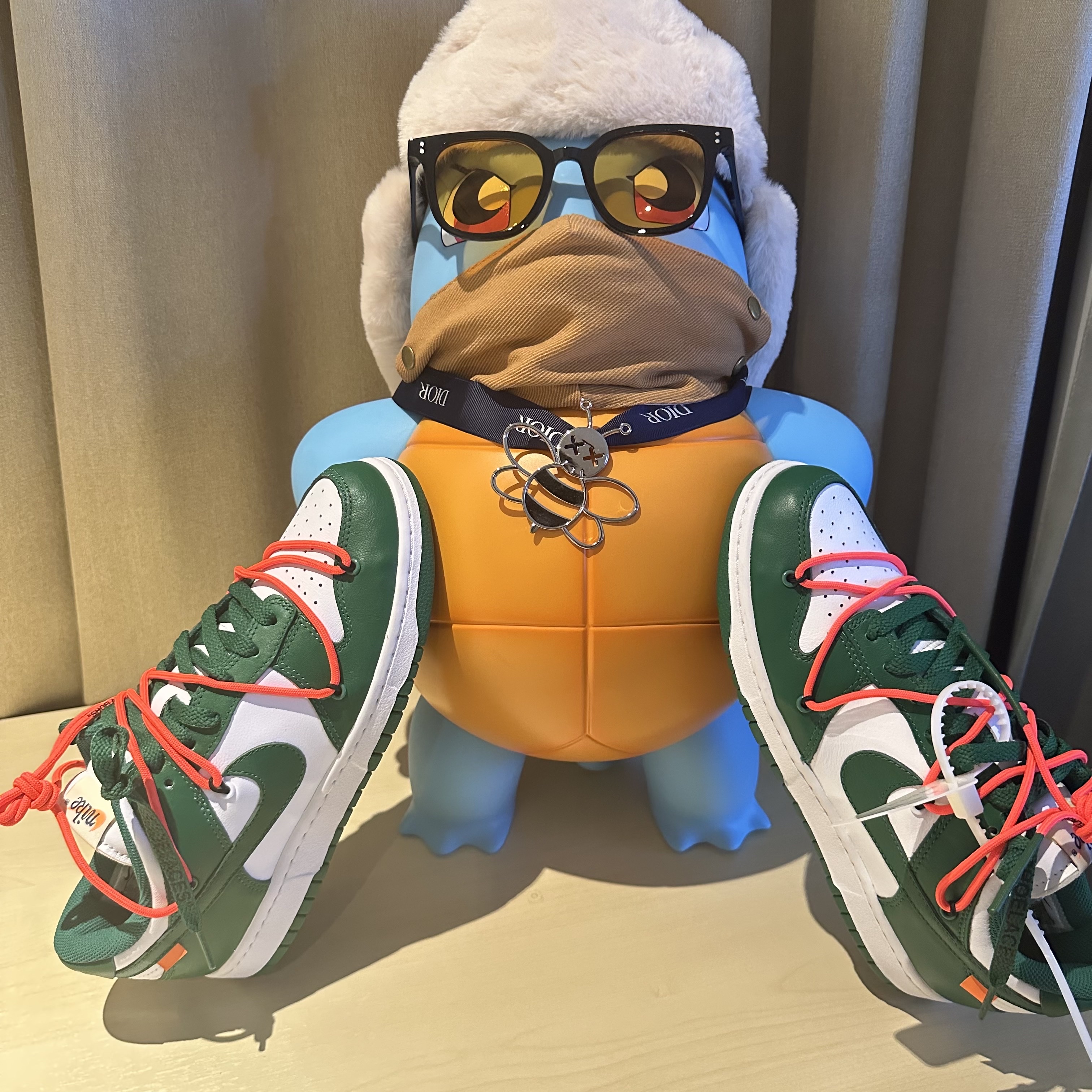 Nike x Off-White Dunk Low Pine Green 착용 스타일 - 2