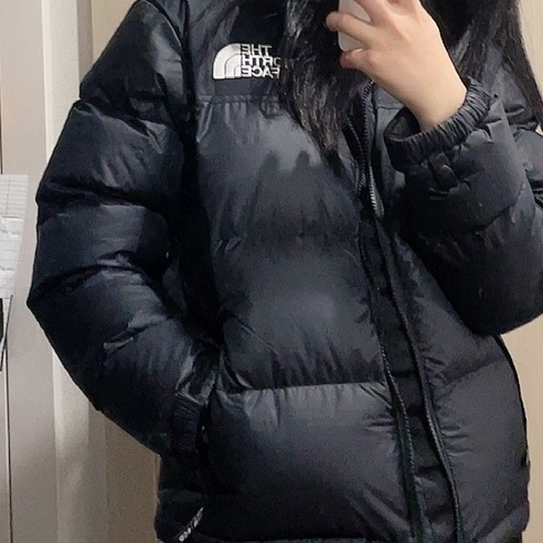 (W) The North Face 1996 Eco Nuptse Jacket Black 착용 스타일 - 3
