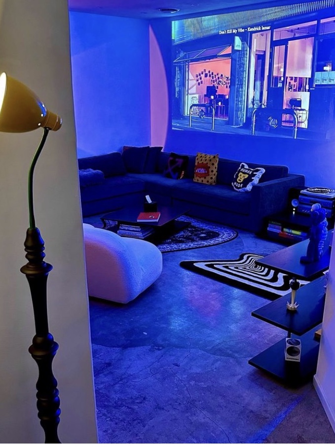 Say Touche Liquified Persian Rug Black (L) 착용 스타일 - 2