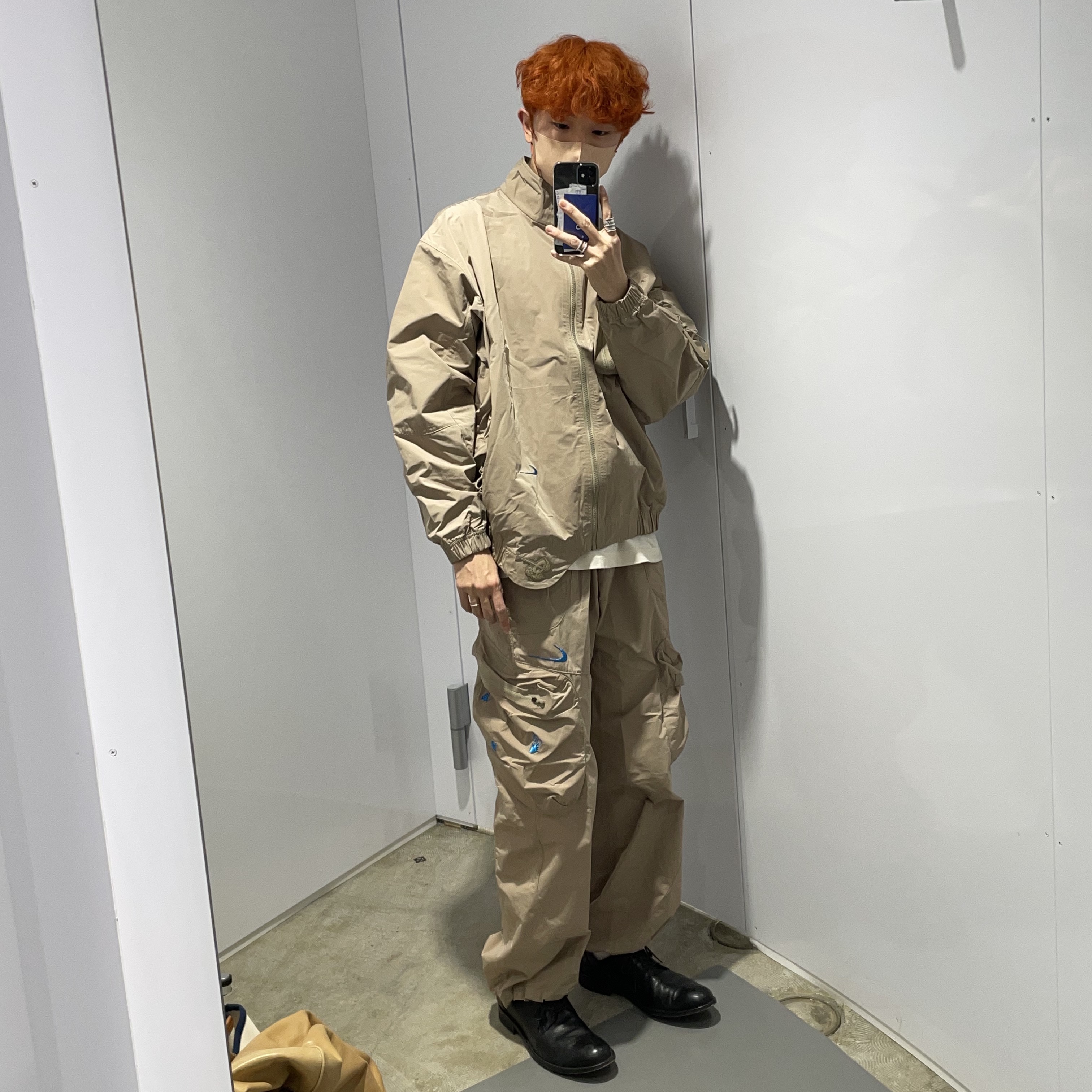 Nike x Off-White NRG Track Suit Khaki - Asia 착용 스타일 - 3