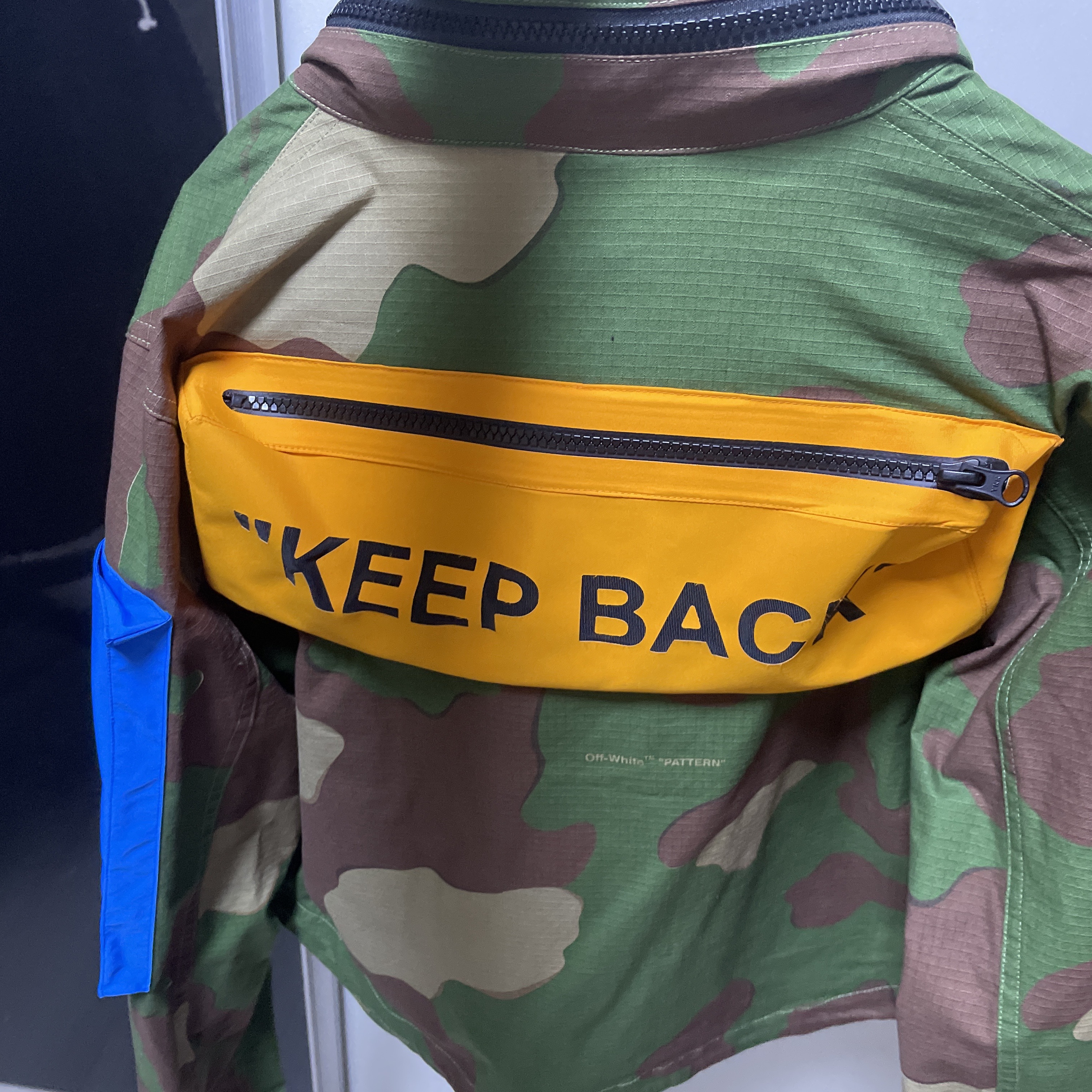 (W) Nike x Off-White NRG #27 AOP Jacket Palm Green 착용 스타일 - 1