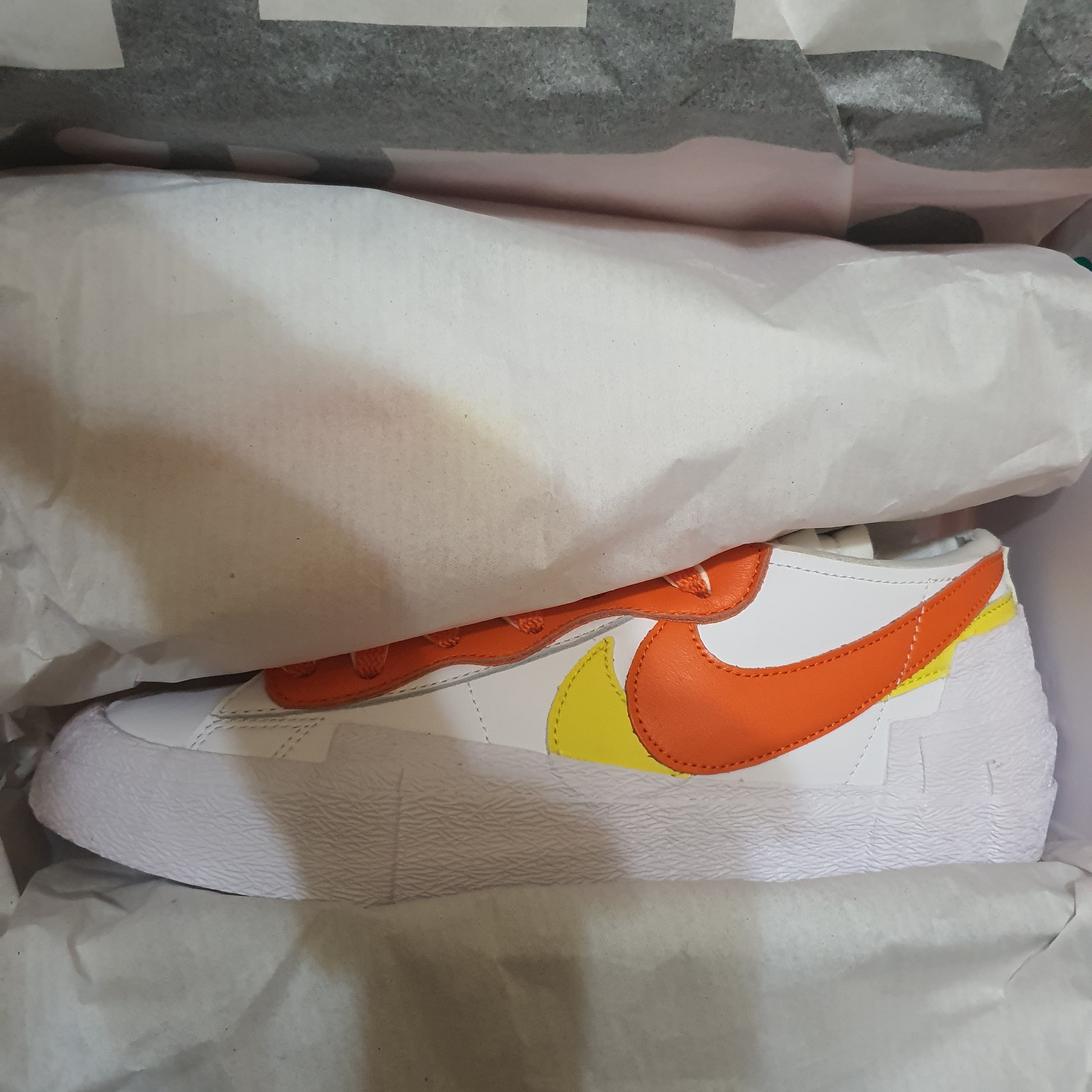 Nike x Sacai Blazer Low Magma Orange 착용 스타일