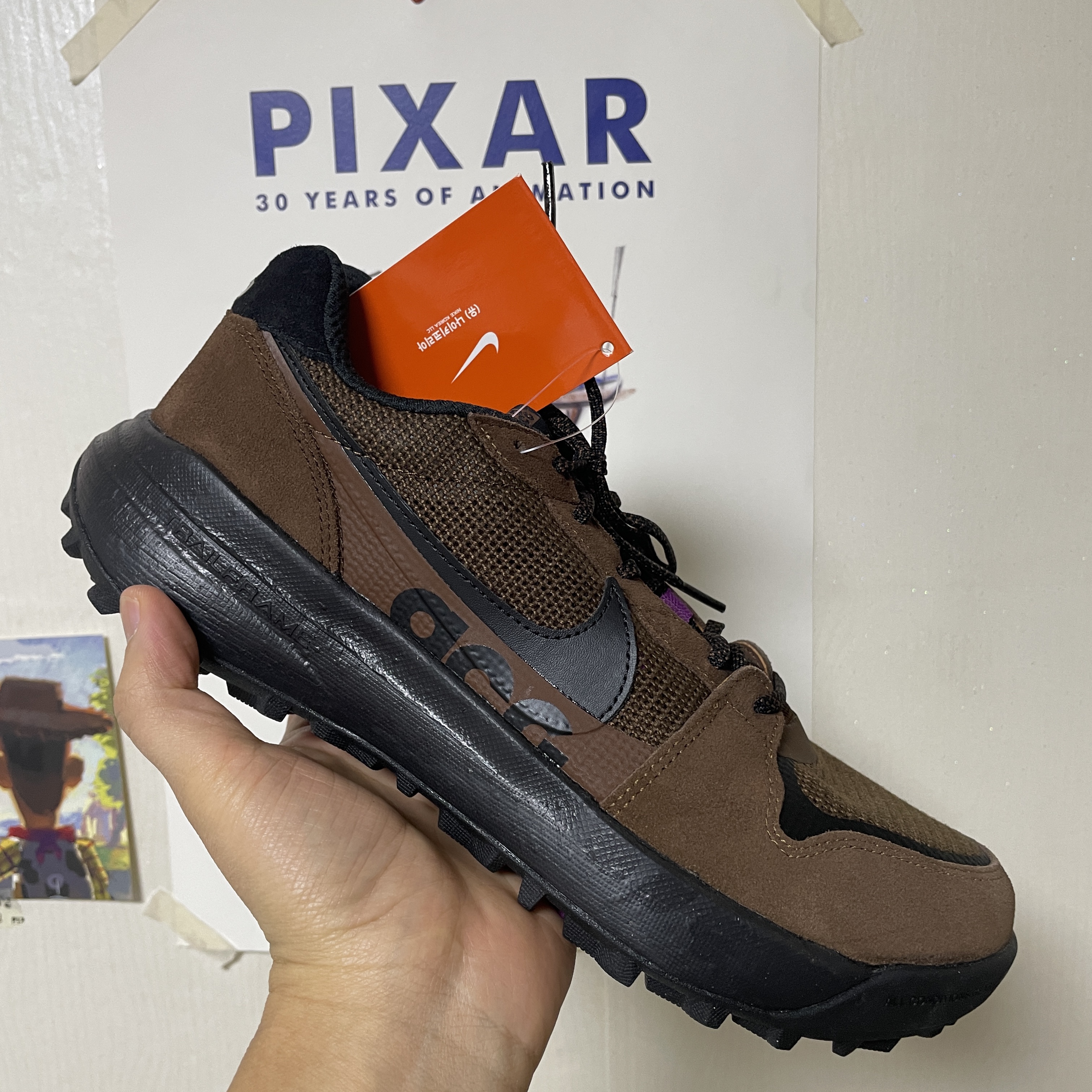 Nike ACG Lowcate Cacao Wow 착용 스타일