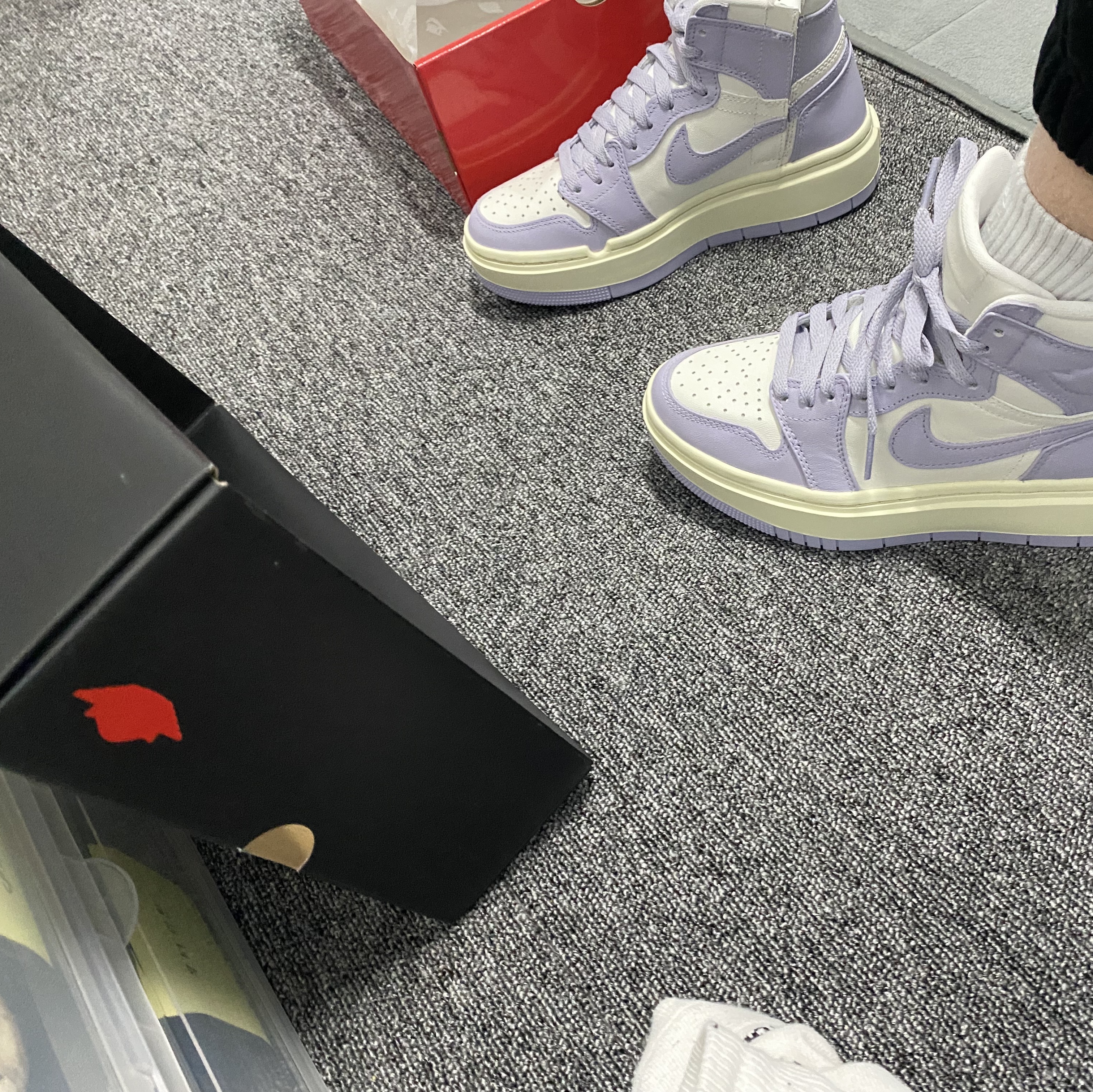 (W) Jordan 1 Elevate High Titanium 착용 스타일 - 3