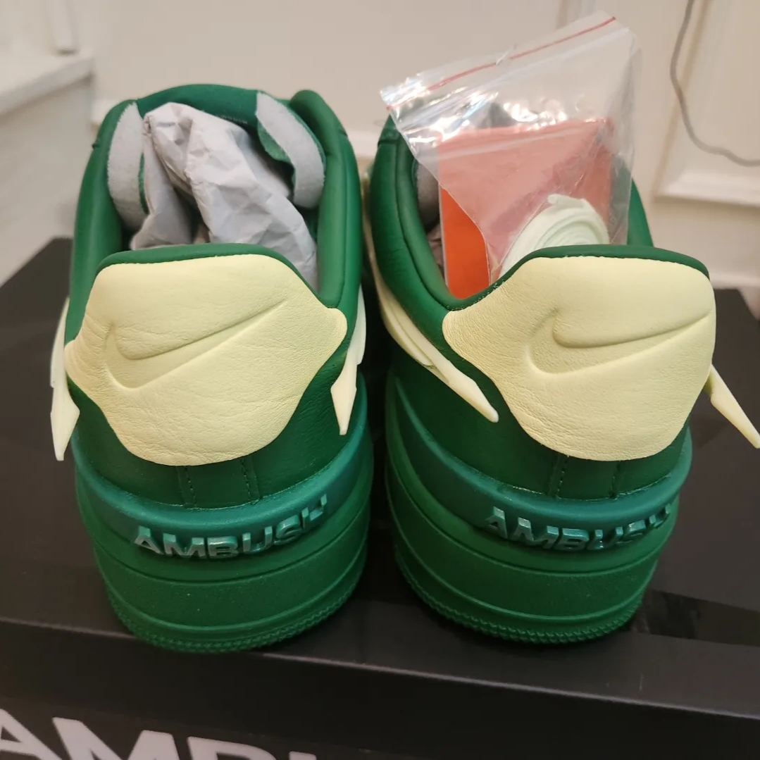 Nike x Ambush Air Force 1 Low SP Pine Green and Citron 착용 스타일 - 5