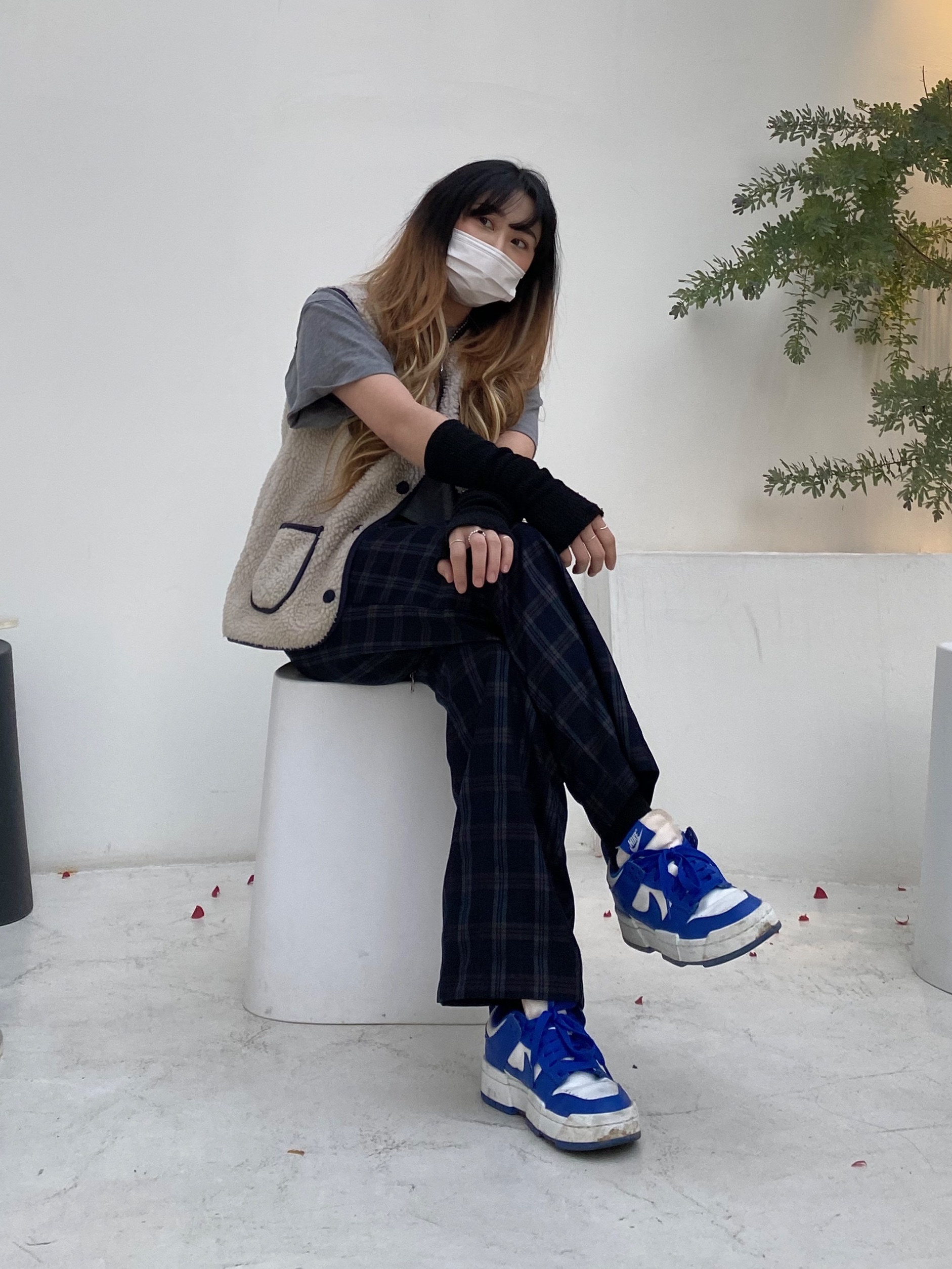 (W) Nike Dunk Low Disrupt Game Royal 착용 스타일 - 4