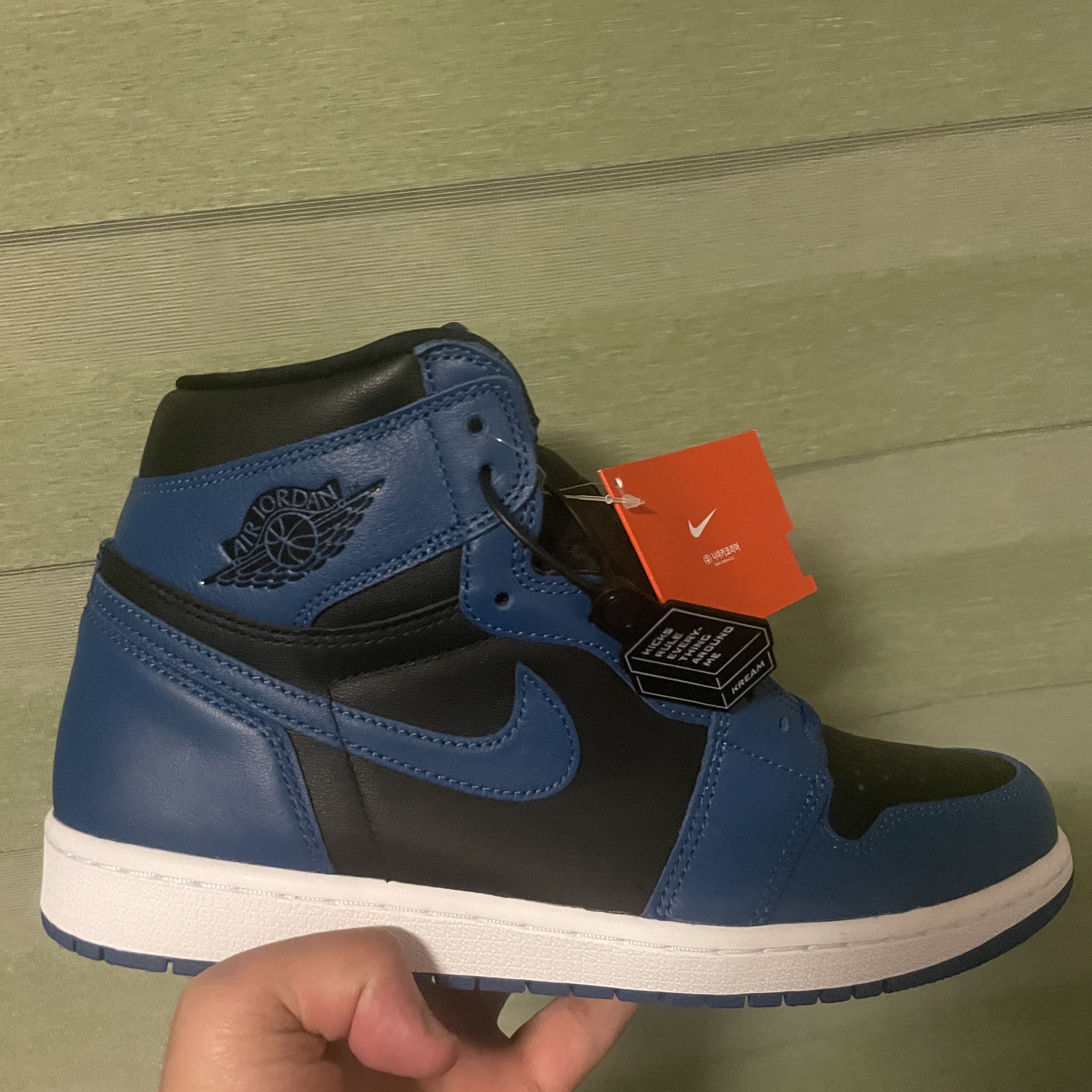 Jordan 1 Retro High OG Dark Marina Blue 착용 스타일