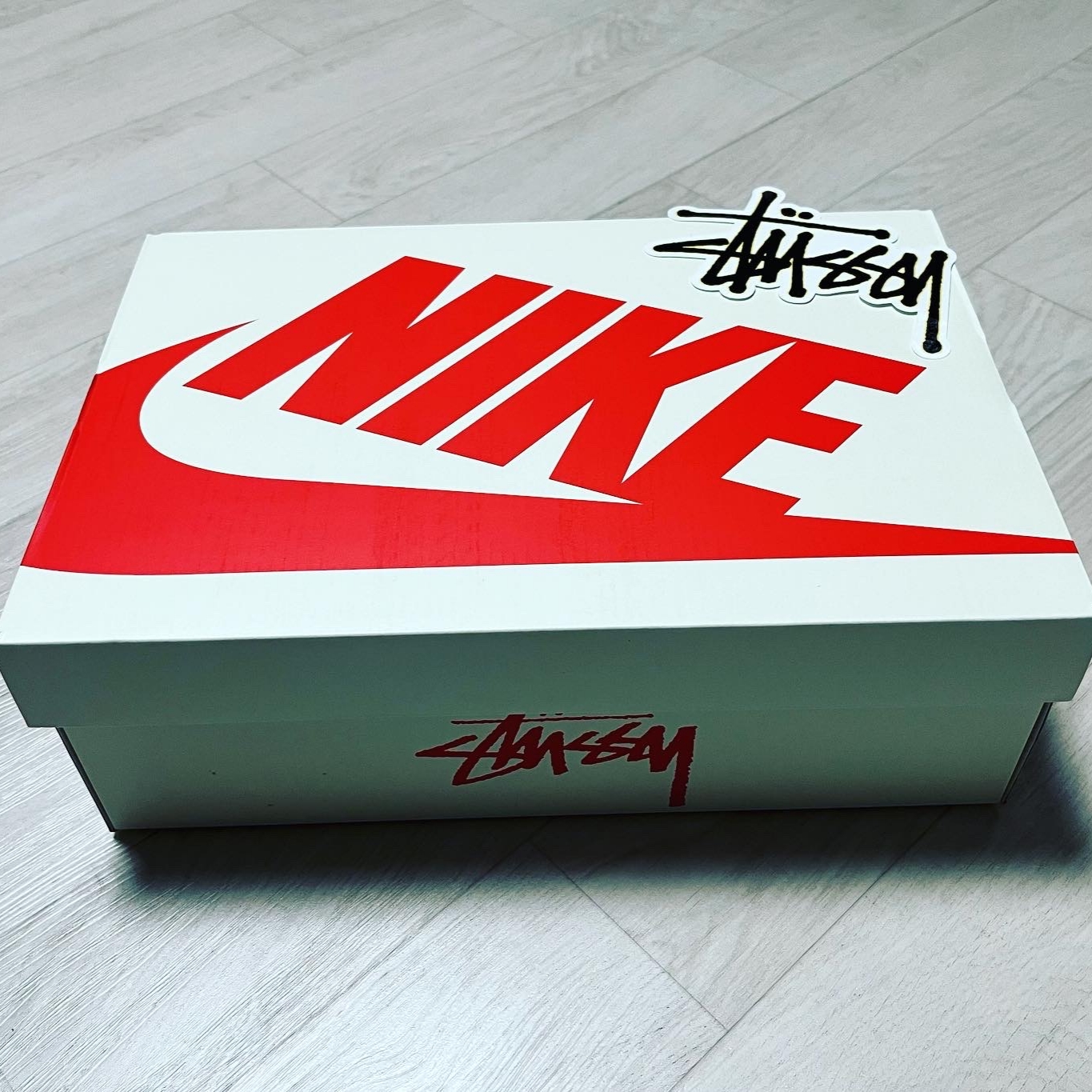 Nike x Stussy Air Penny II Vivid Green and Black 착용 스타일 - 3