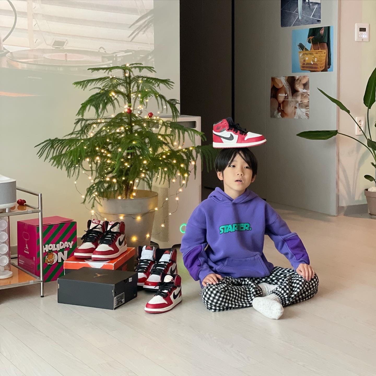 (GS) Jordan 1 Retro High OG Chicago 2022, (PS) Jordan 1 Retro High OG Chicago 2022 착용 스타일 - 2