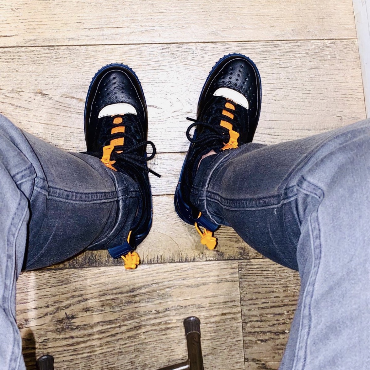 Nike Air Force 1 Winter Gore-Tex Black 착용 스타일 - 1