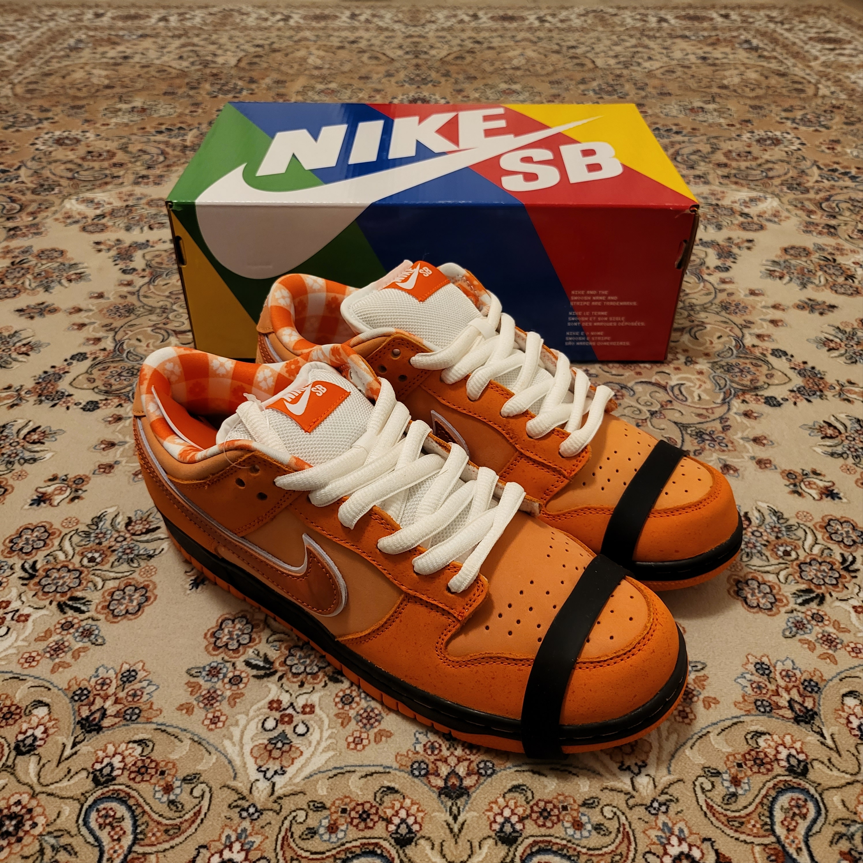 Nike x Concepts SB Dunk Low Orange Lobster (Regular Box) 착용 스타일