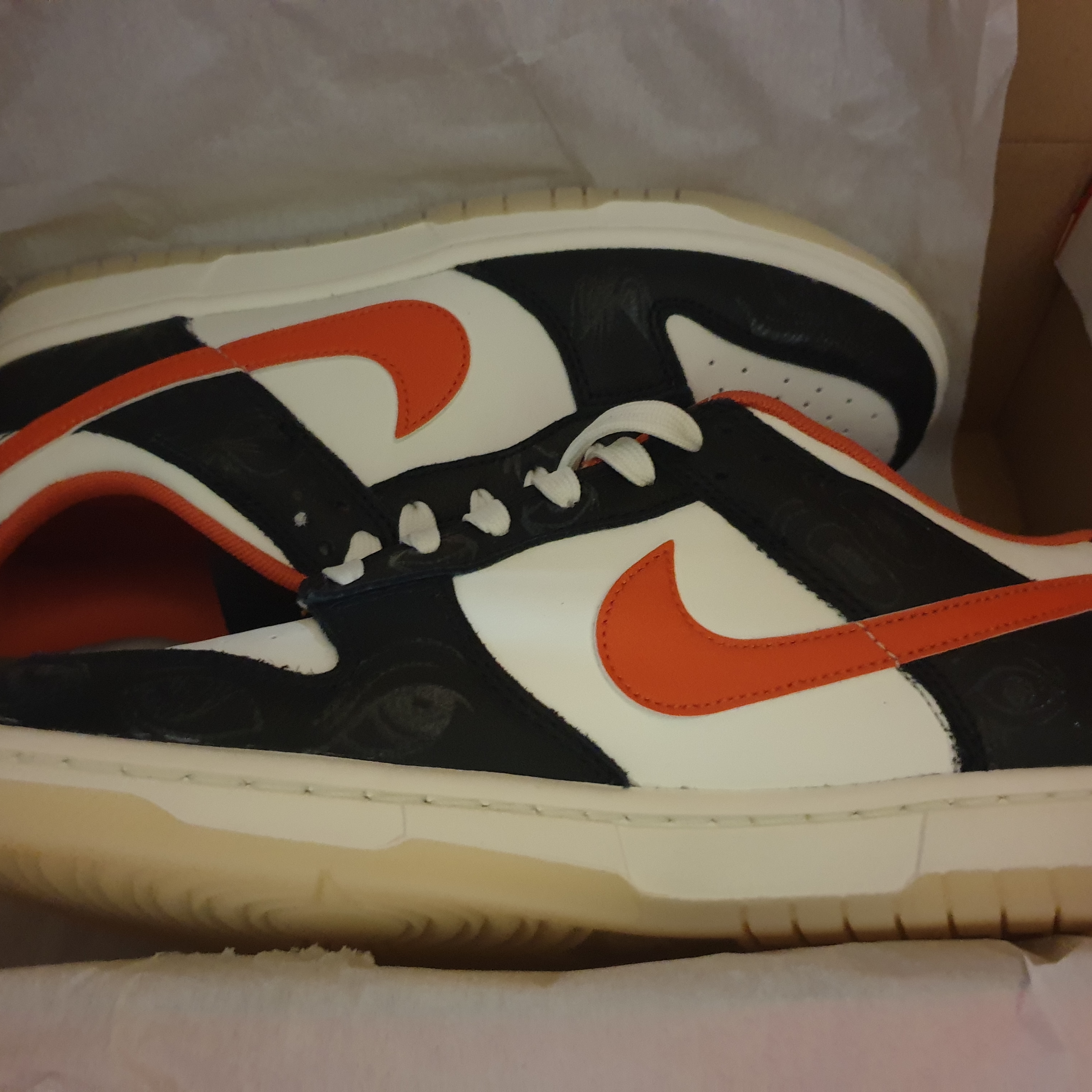 Nike Dunk Low Retro PRM Halloween 착용 스타일