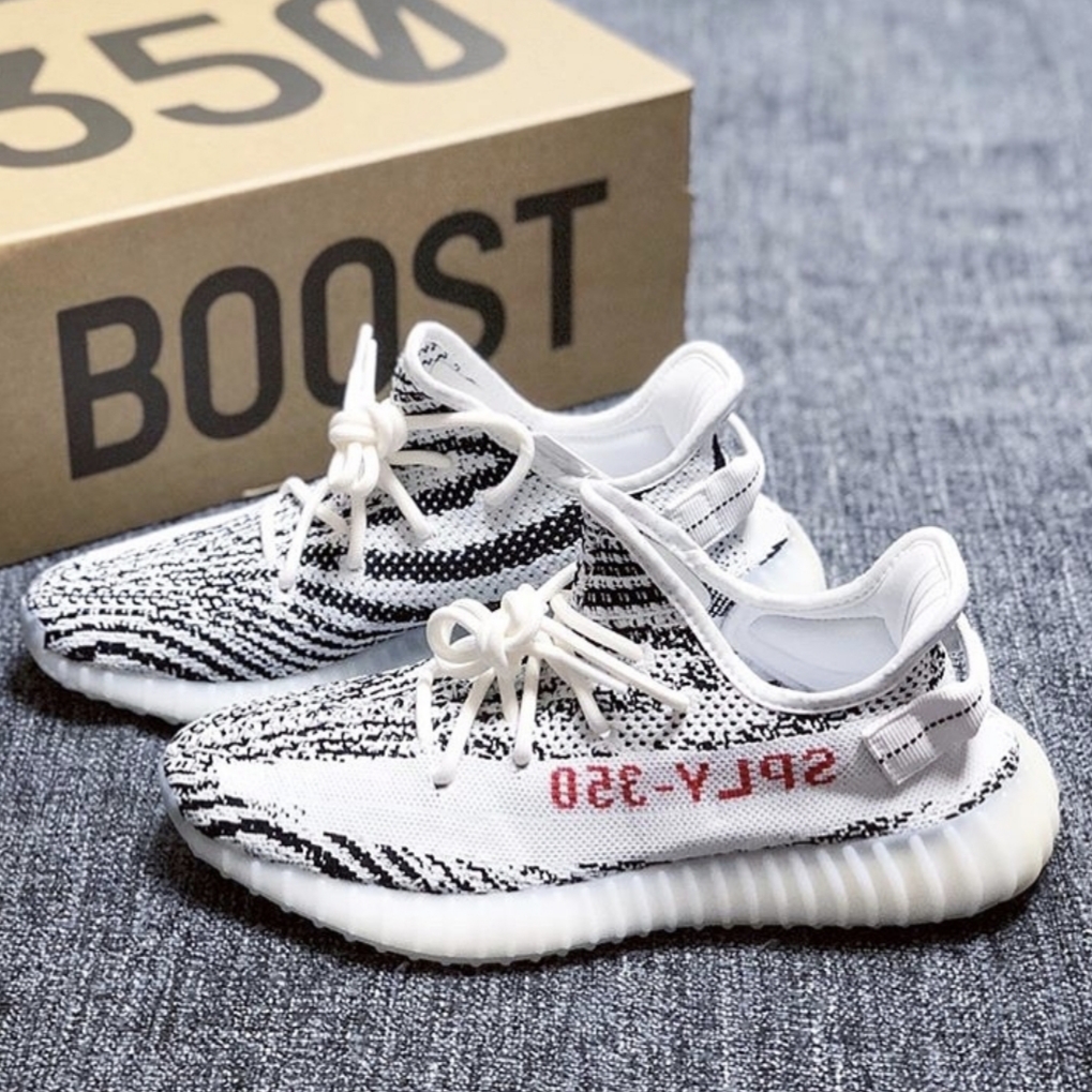 Adidas Yeezy Boost 350 V2 Zebra 2017/2019/2020 착용 스타일