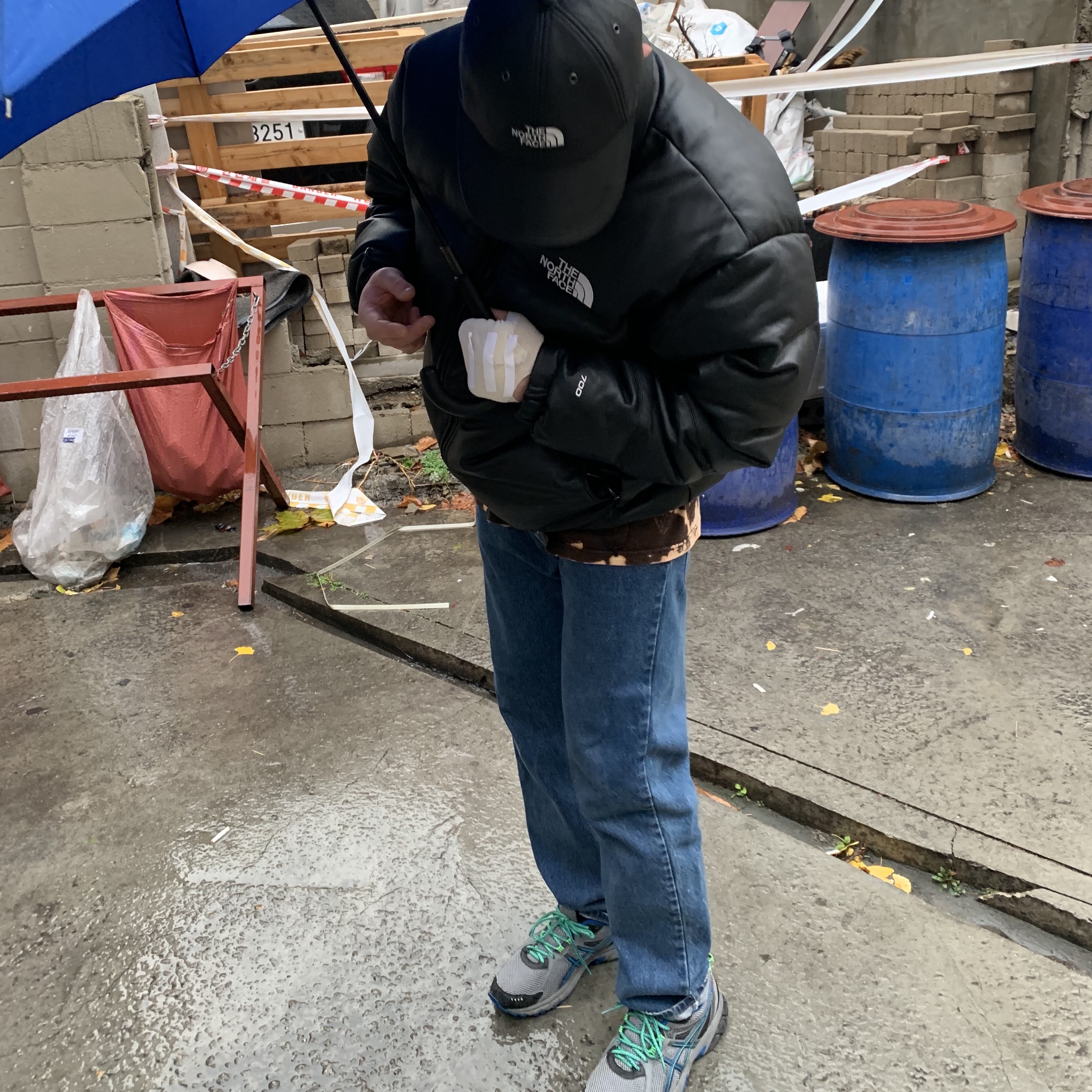 Supreme x The North Face Leather Nuptse Jacket Black - 17FW, Supreme x The North Face Leather 6-Panel Black - 18FW 착용 스타일