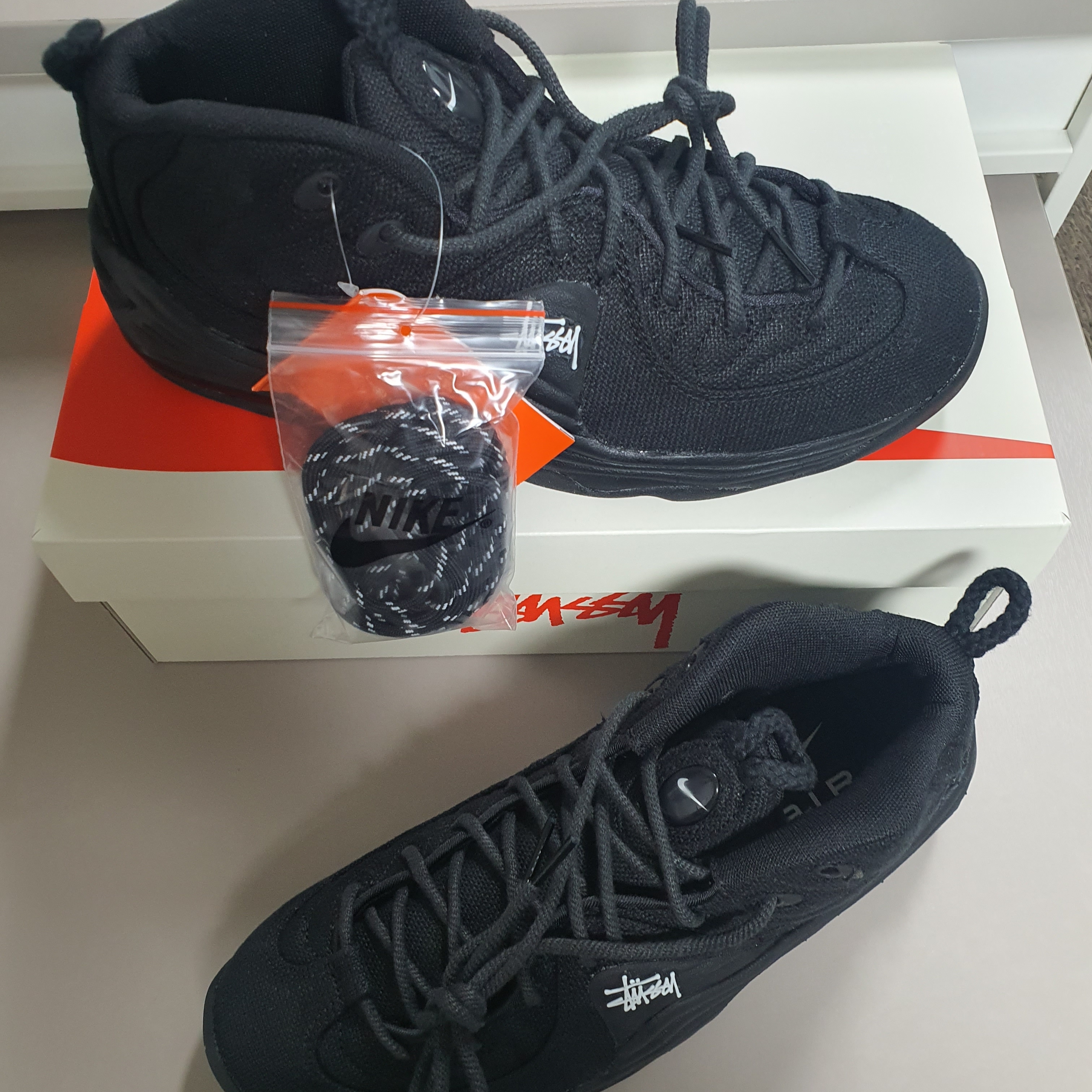 Nike x Stussy Air Penny II Black 착용 스타일 - 3