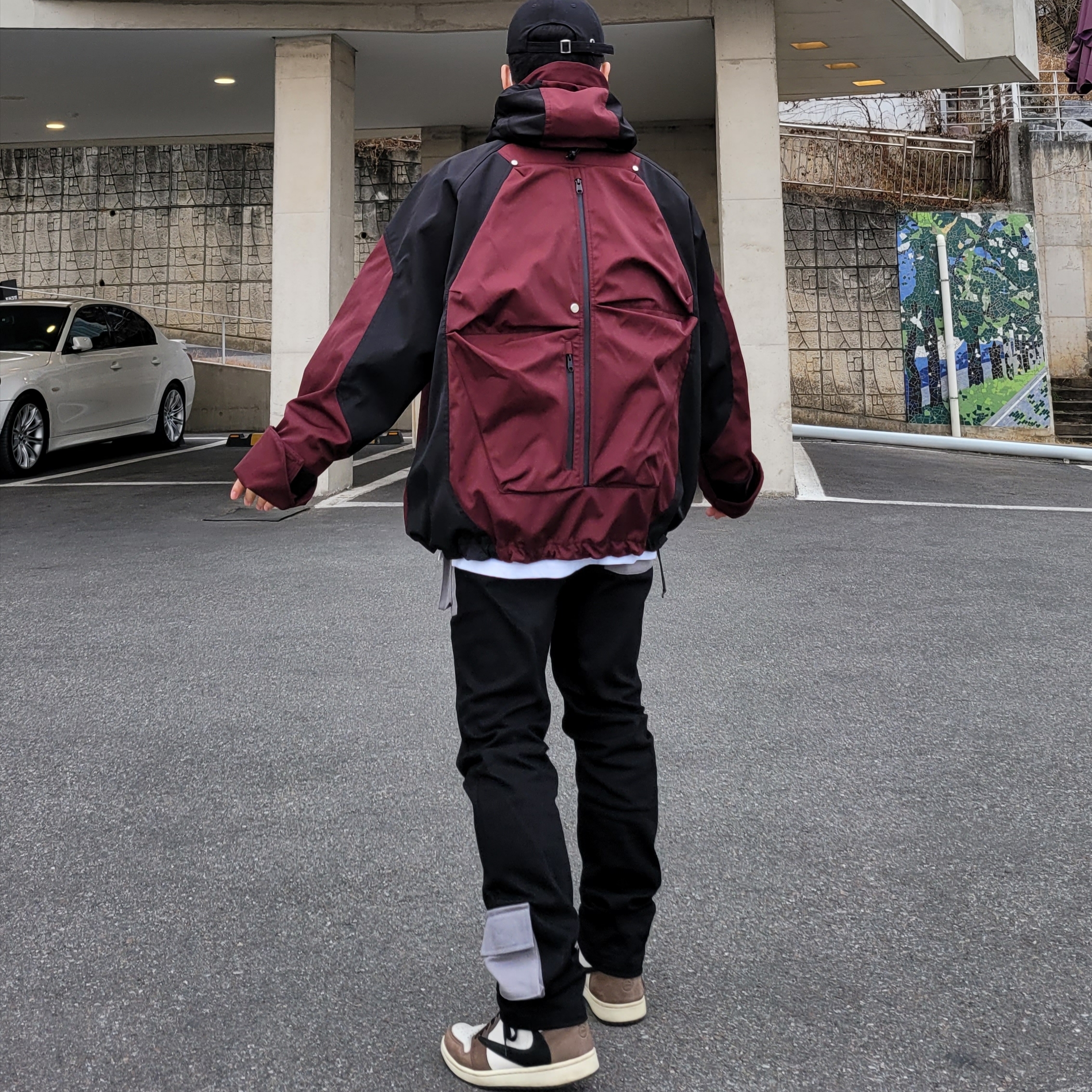 Undermycar Kame Multi Zip Turtle Shell Parka Hot Rod - 22FW, Jordan 1 x Travis Scott Retro High OG SP Mocha 착용 스타일 - 2