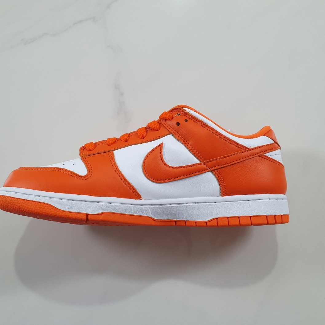 Nike Dunk Low SP Syracuse 2022 착용 스타일