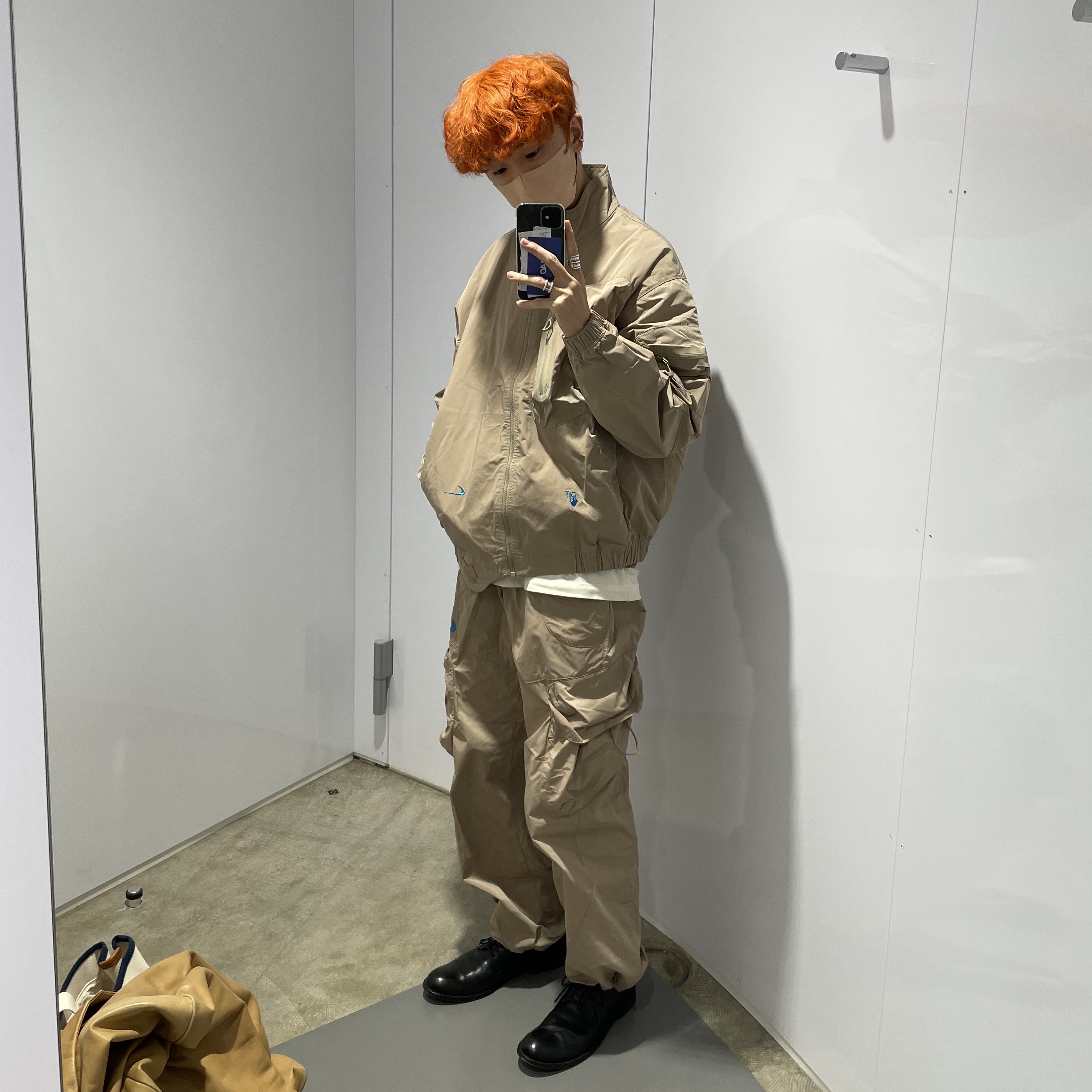 Nike x Off-White NRG Track Suit Khaki - Asia 착용 스타일 - 1