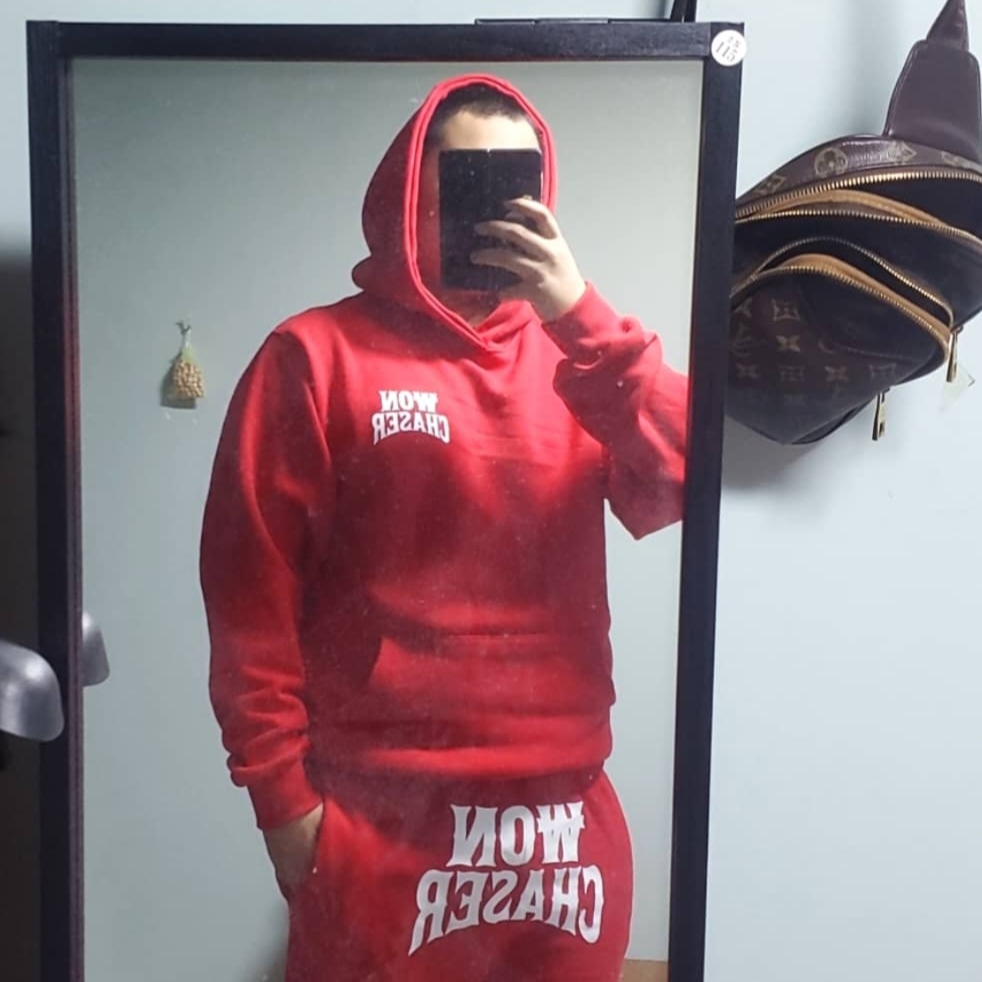 [KREAM 단독] Won Chaser Chaser Hoodie Red, [KREAM 단독] Won Chaser Chaser Sweatpants Red 착용 스타일
