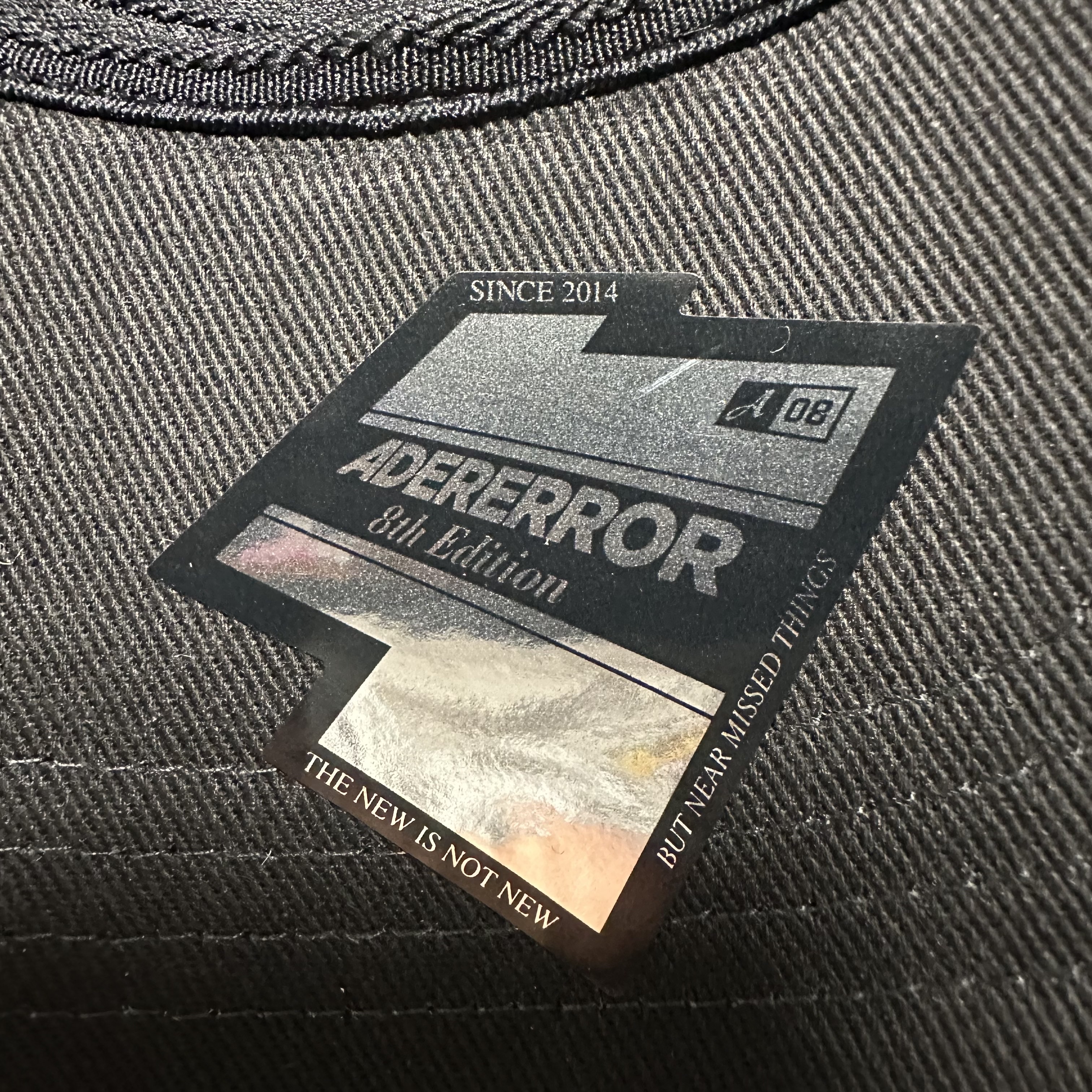 Ader Error Og; 8th @1221 Cap Noir 착용 스타일 - 3