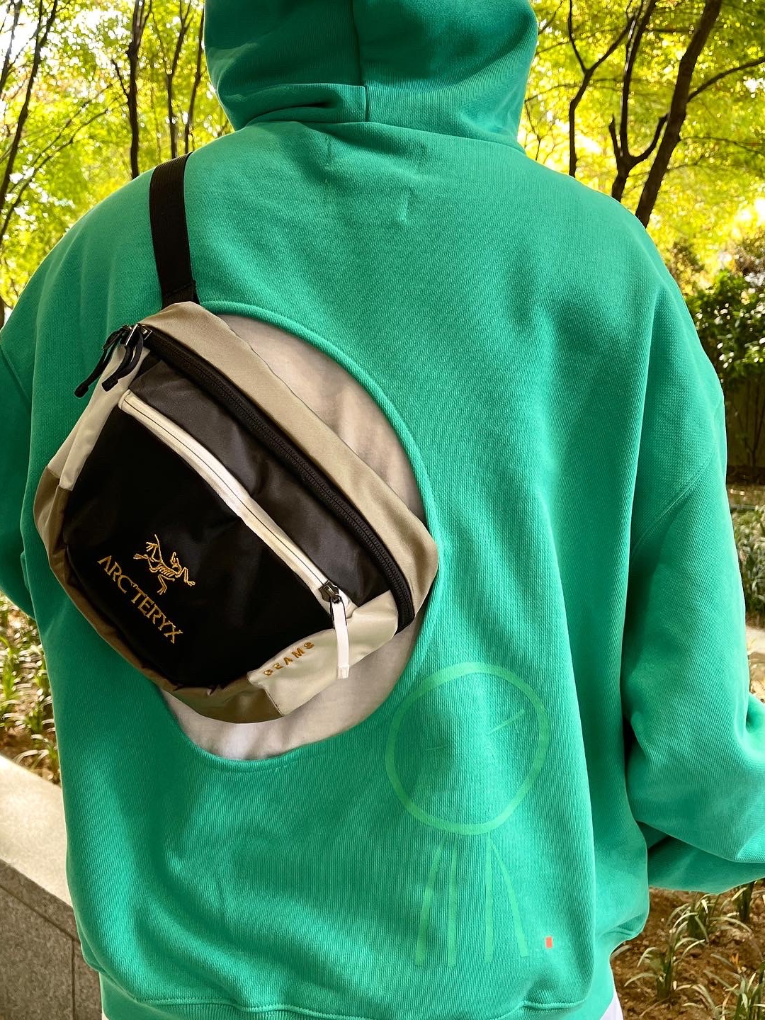 Undermycar Bucky Multi Pocket Dynamic Pants Rookie Black - 22SS, Arc'teryx x Beams Dimensions Mantis 2 Waistpack Multi 착용 스타일 - 2