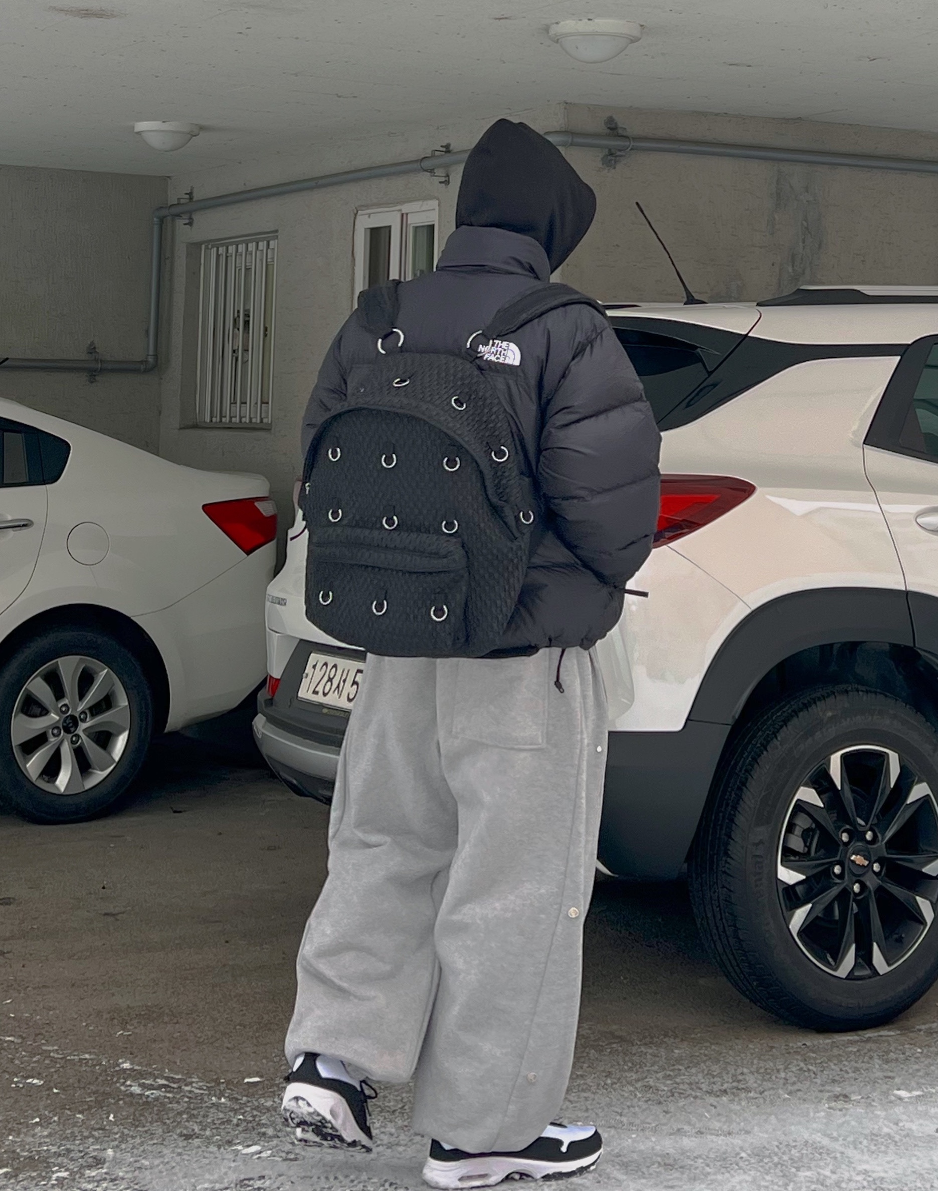 Nike x Comme des Garcons Homme Plus Air Max Sunder SP White Black, The North Face 1996 Eco Nuptse Jacket Black 착용 스타일 - 1