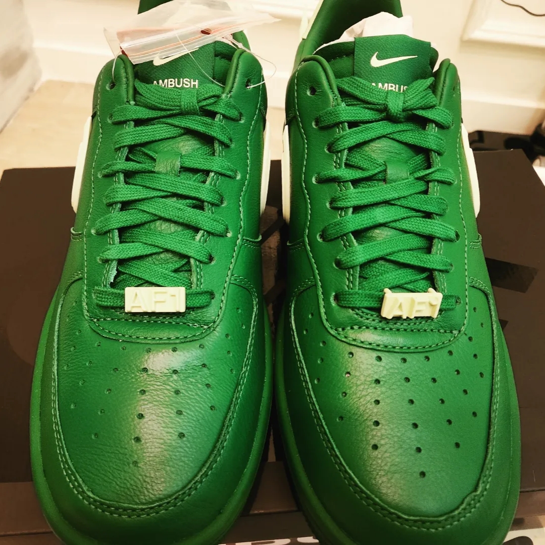 Nike x Ambush Air Force 1 Low SP Pine Green and Citron 착용 스타일 - 2