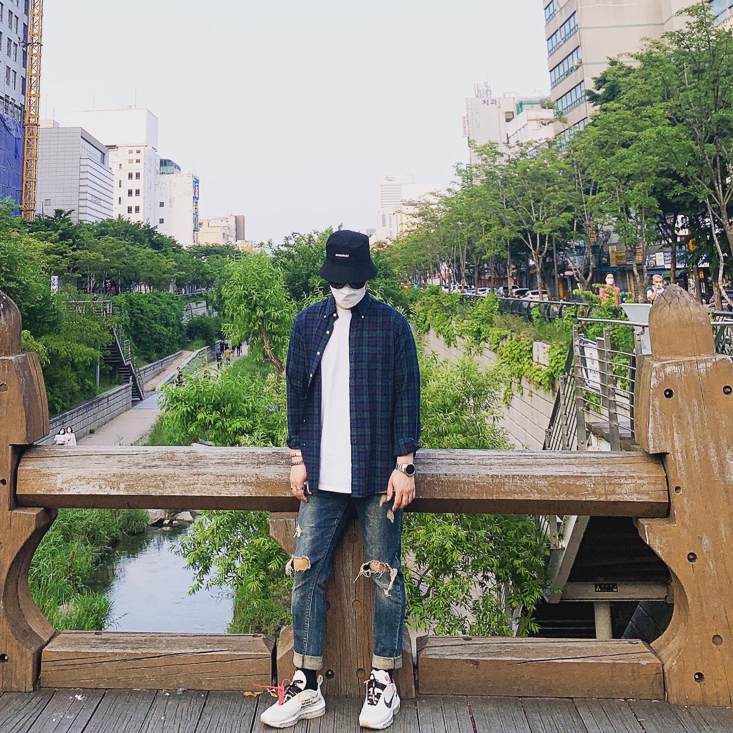 Nike x Off-White Air Max 97 OG The Ten 착용 스타일